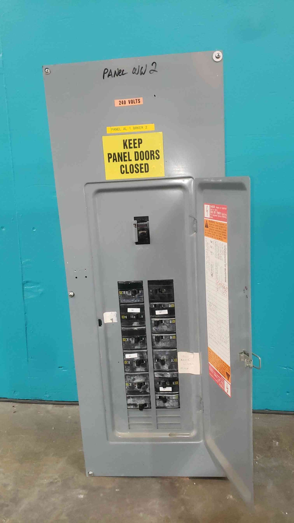 Square D QO 3 Phase Panelboard 200A Main Breaker 80A 60A 50A 40A 30A Multi-Pole QO