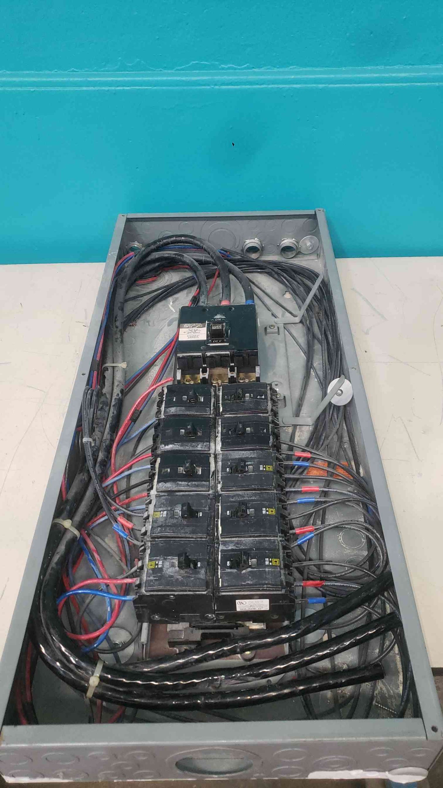 Square D 150A 3 Phase Main Breaker Q2M Lot with 10x QO 3-Pole 30A Breakers QO330
