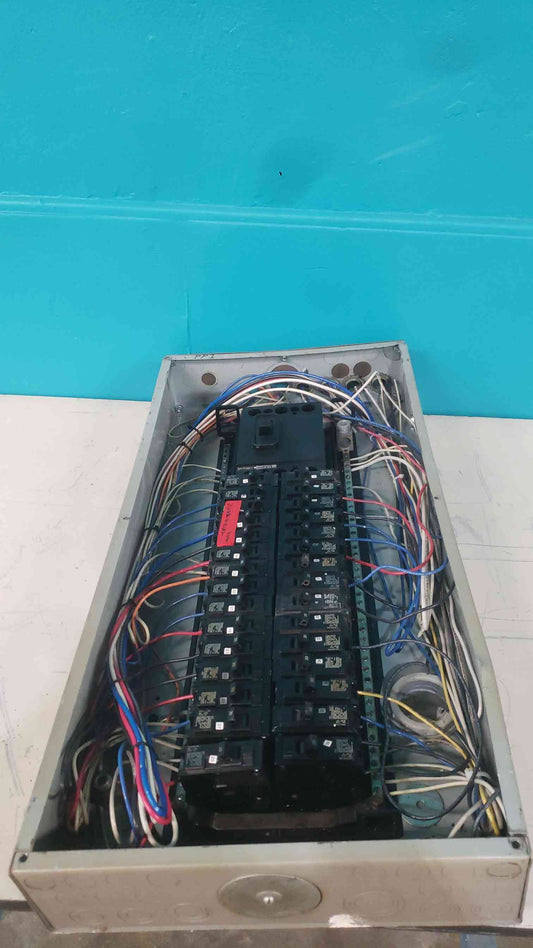 ITE Gould 150A Main Breaker QJ3-B150 3 Phase Panel Lot with 30 Single Pole 20A 30A