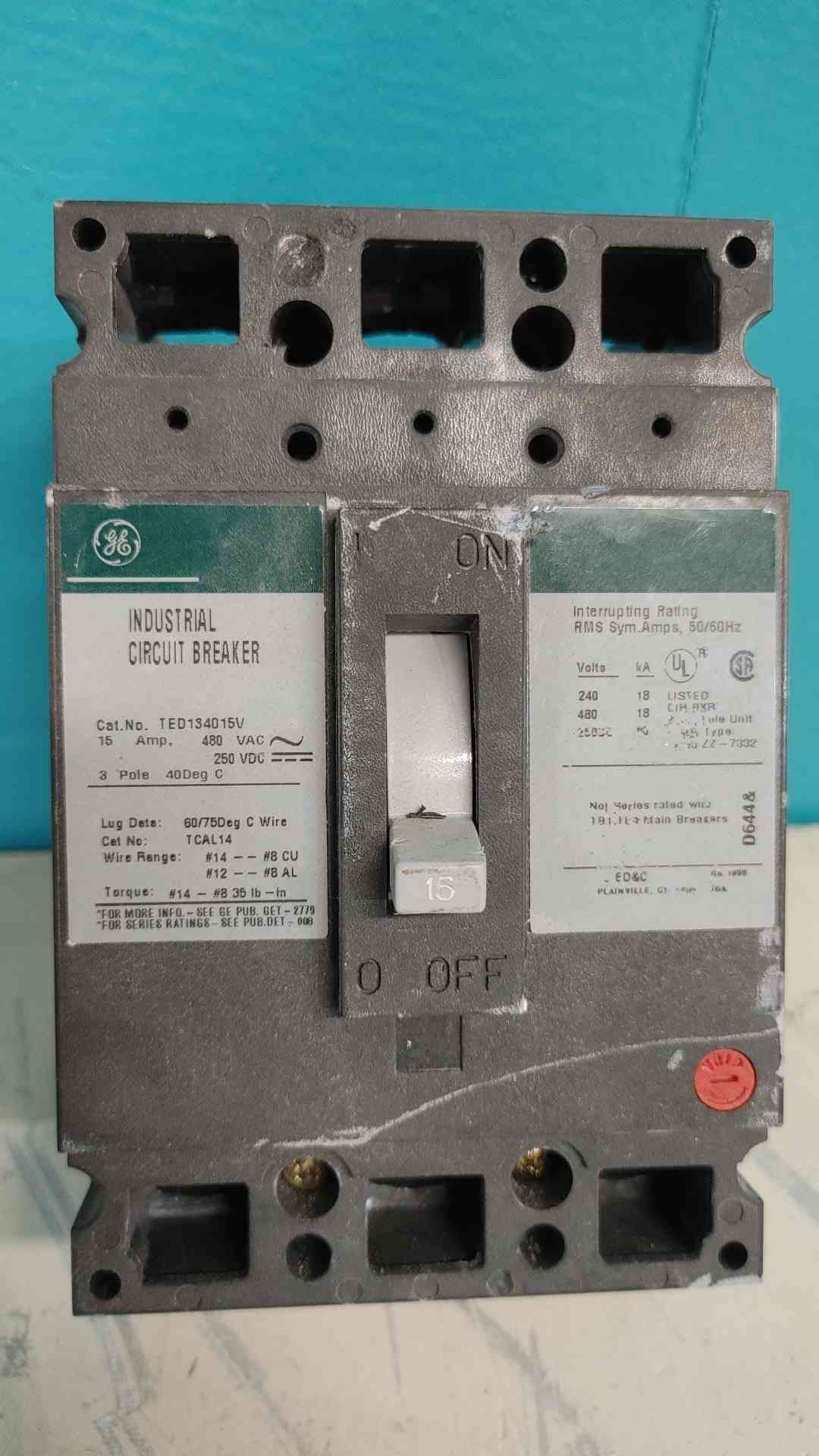 GE 15A (480vac) 2 Or 3 Pole Power Circuit Breaker (TED134015V) (Sku 113874)