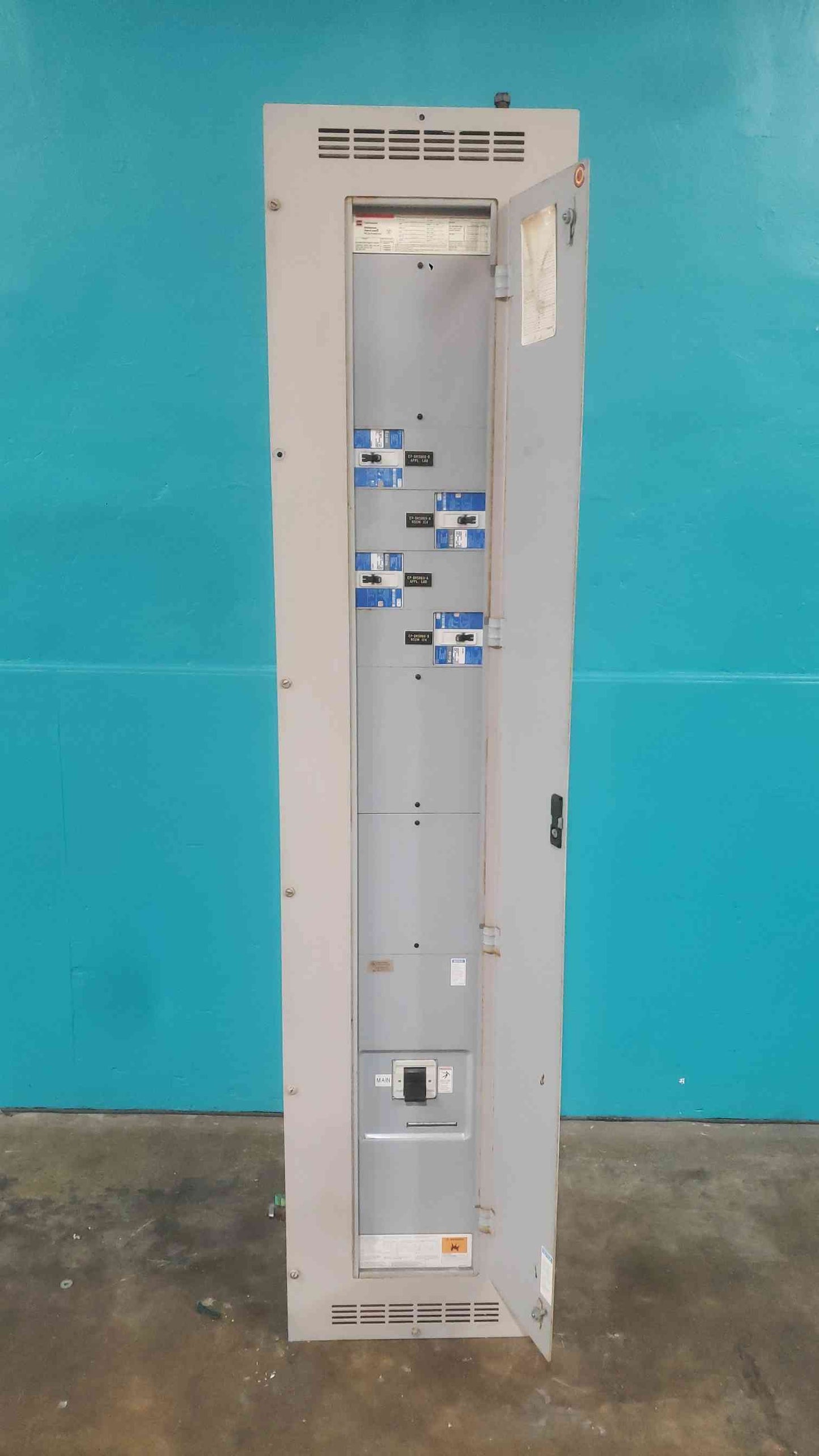 Cutler Hammer 600A 208/120V 3Phase 4W Panelbored (PRL3A) (SKU 113923
