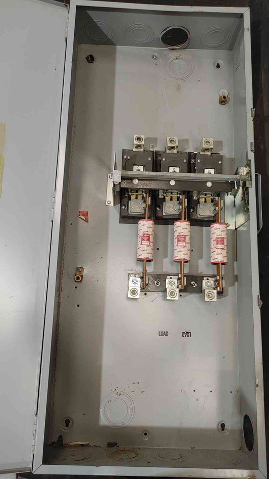 GE Heavy Duty Safety Switch TH3365 400A 600V Fusible Disconnect w/ Fuses