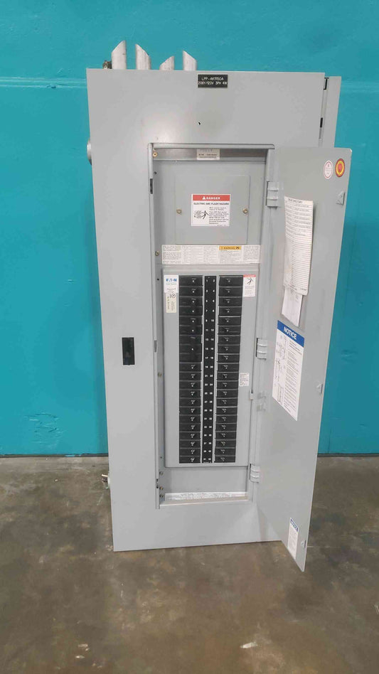 Eaton Cutler-Hammer PRL1A 225A 208Y/120V 3PH 42 Circuit Panelboard Box Breakers