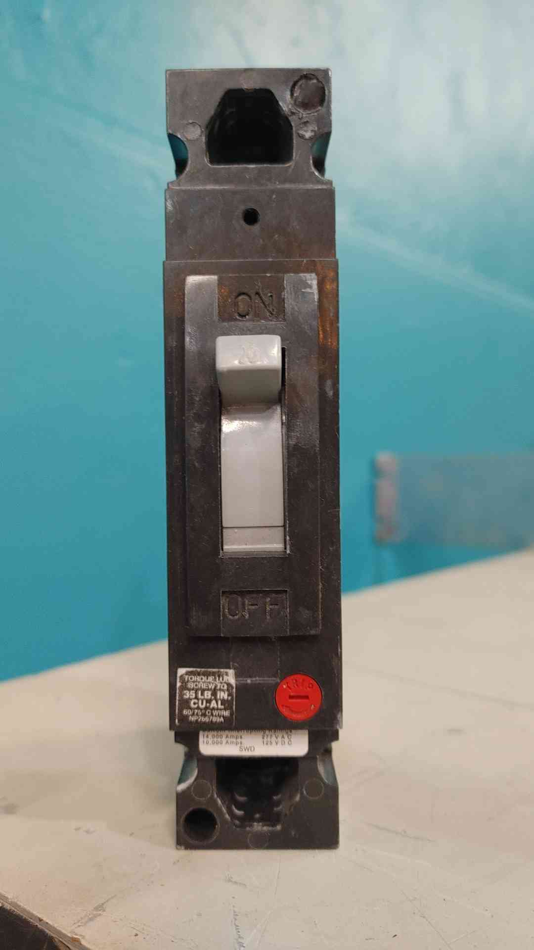 GE TED113020WL 20A 1 Pole 277V Bolt-On Industrial Circuit Breaker TED113020 20