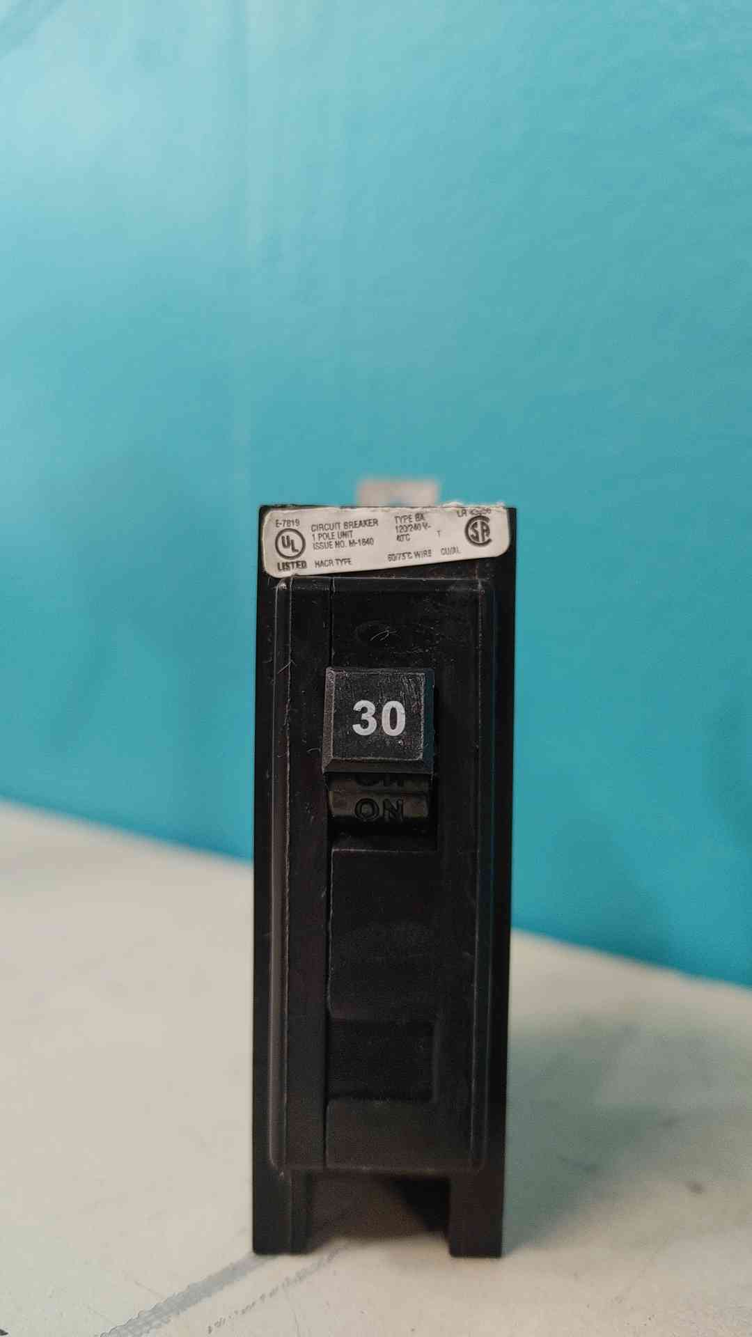 Westinghouse BAB1030 1 Pole 30 Amp 120V Bolt-On Circuit Breaker BA