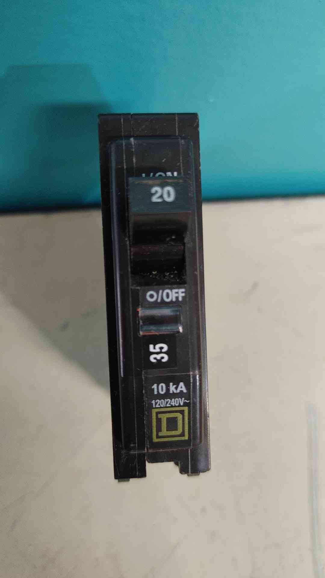 Square D QO12035 1 Pole 20 Amp 50C High Ambient Circuit Breaker QO120