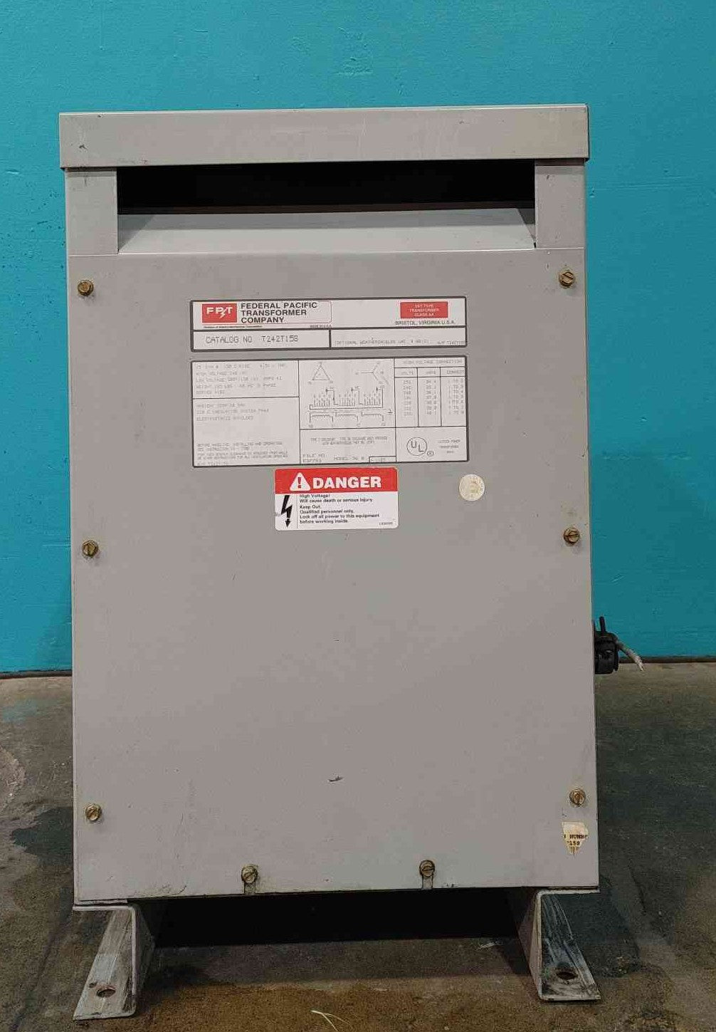 Federal Pacific T242T15S 15 KVA Transformer 240V Delta to 208Y/120V 3PH