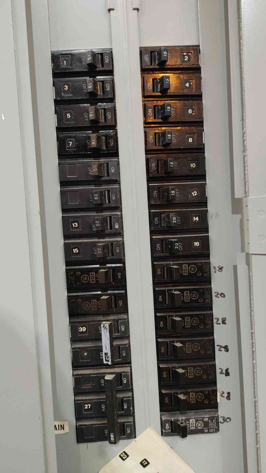 GE NLAB 100A 208Y/120V 3-Phase Commercial Panelboard Enclosure w/ THQB Breakers