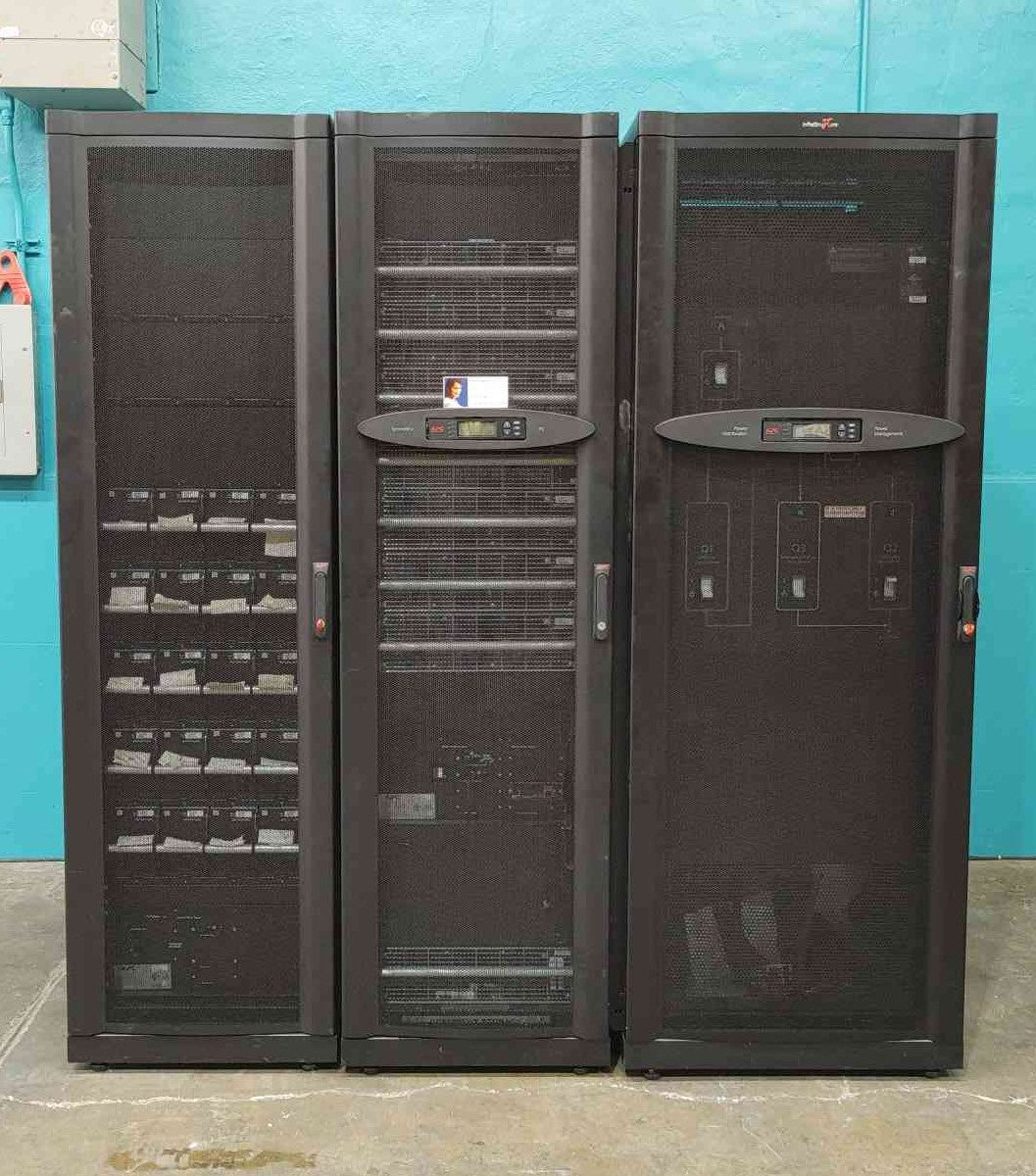 APC Symmetra PX 80kW 80kVA 208V 3 Phase UPS System SYCF80KF Battery PDU Lineup