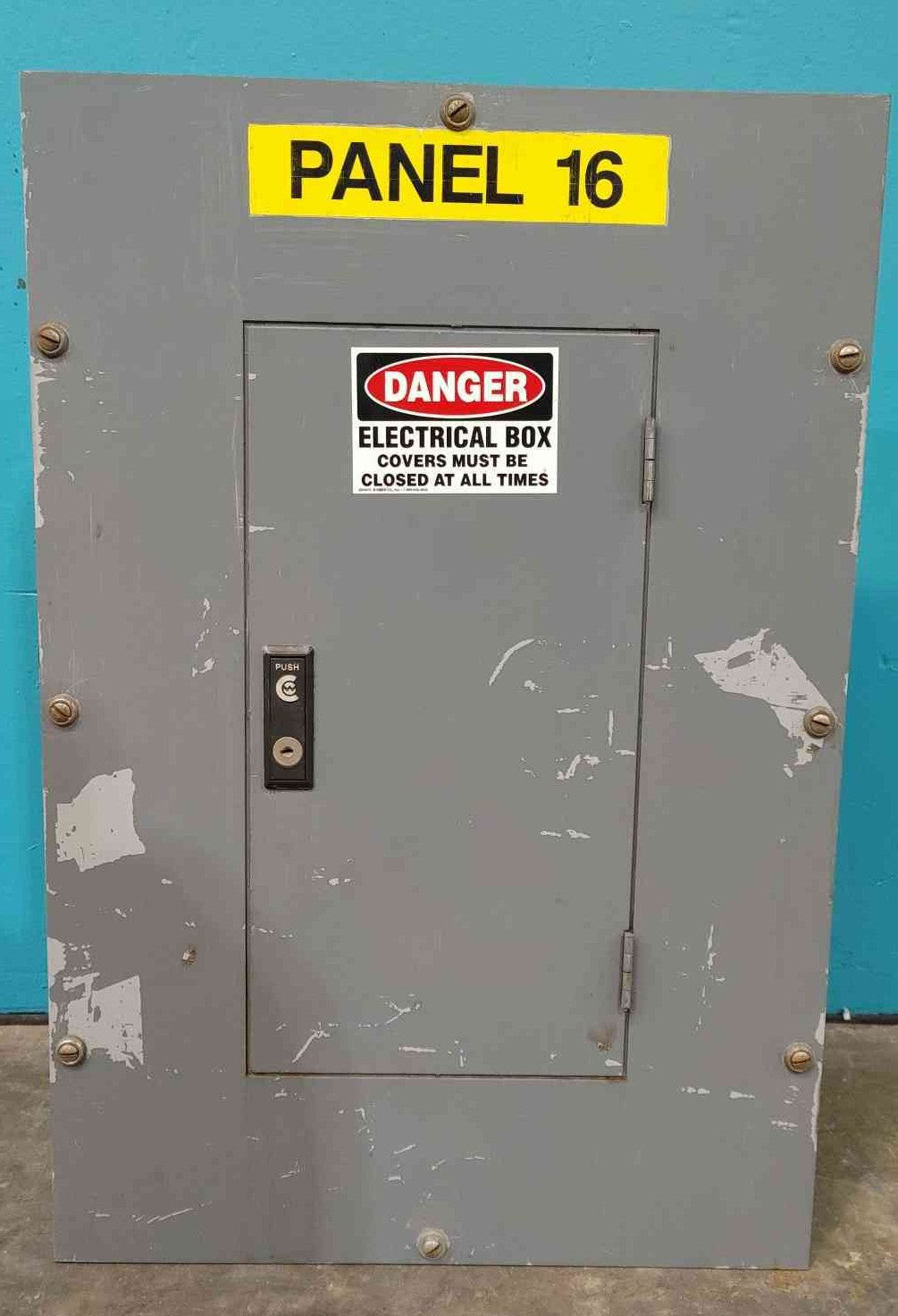 Challenger PowerMaster PRL1 225A 240V Panelboard Load Center w/ 3P Breakers