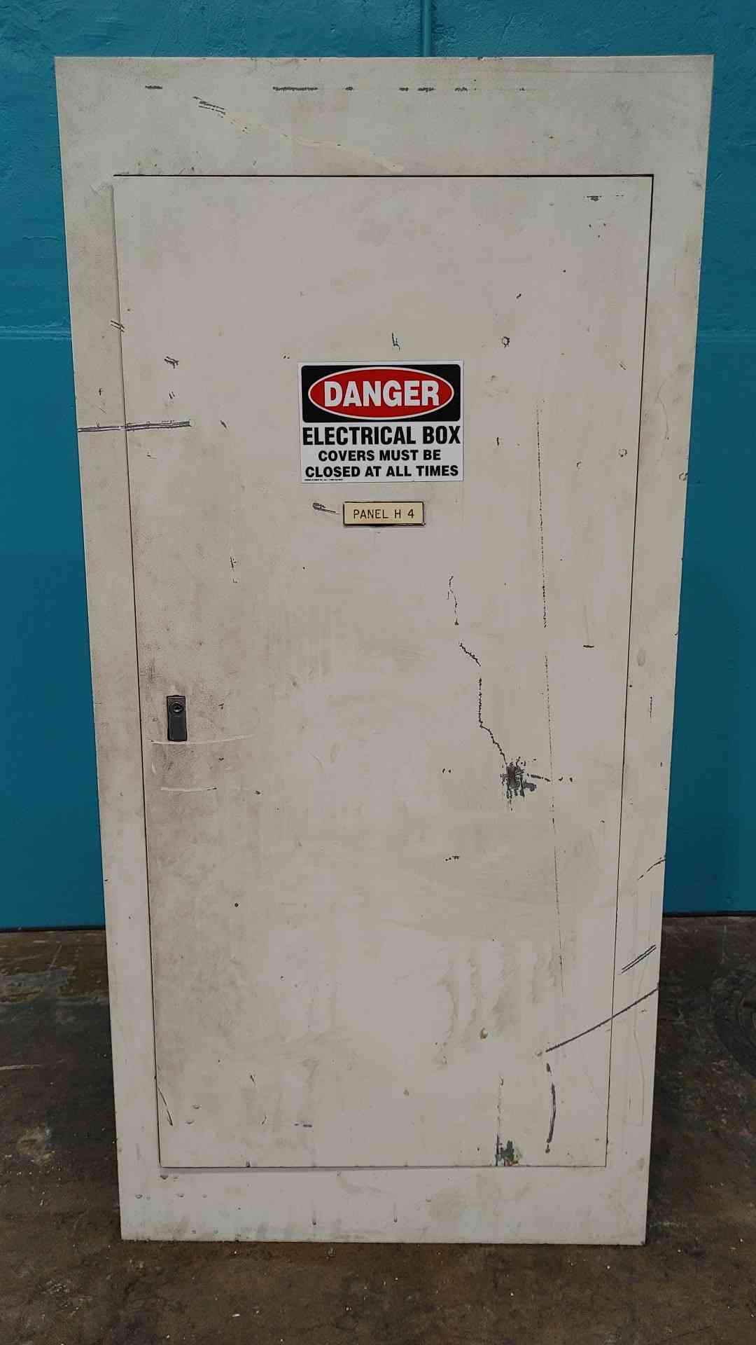 Square D HCN I-Line Panelboard 225A 277/480V 3PH 4W Loaded With Breakers Panel