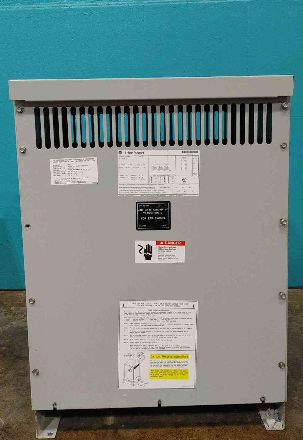 GE 45 kVA Transformer 480V to 208Y/120V 3 Phase Dry Type 45kVA 9T83C9873