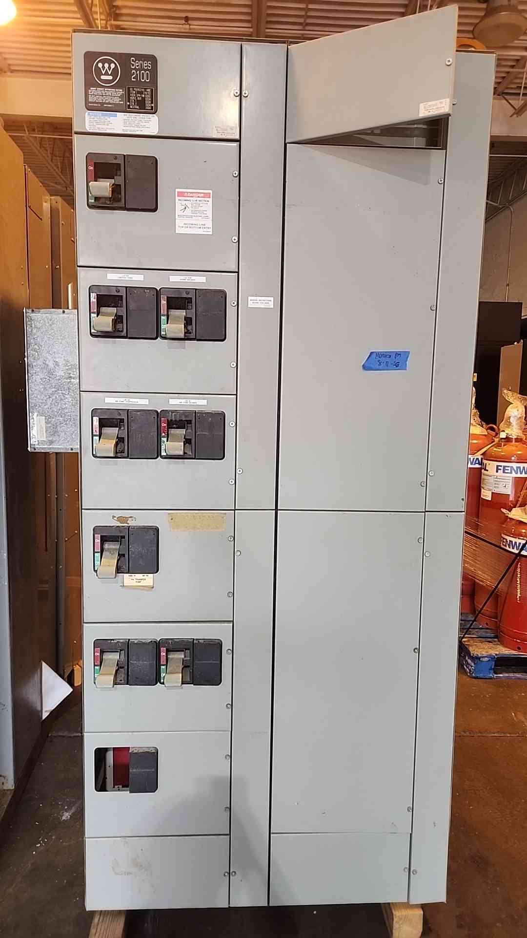 Westinghouse Series 2100 MCC 2 Structure 480V 600A Bus Motor Control Center