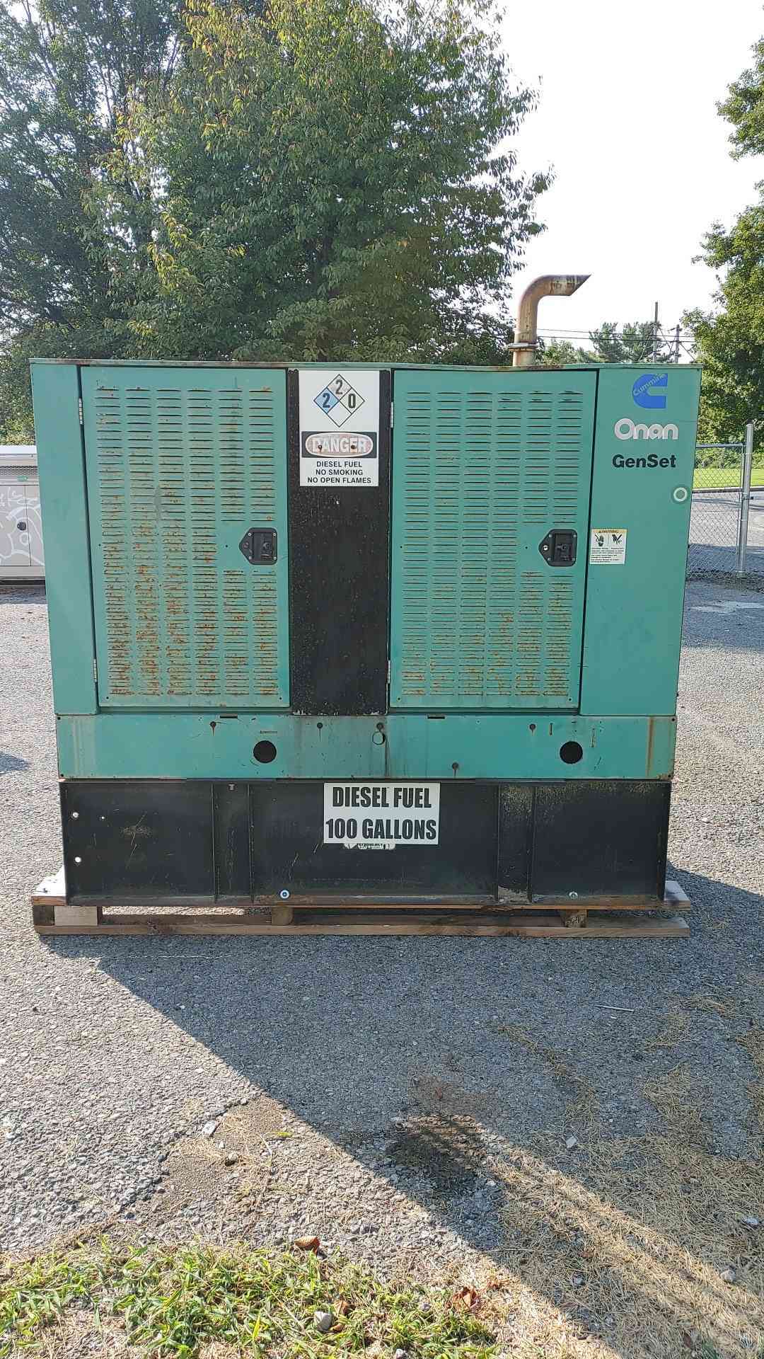 Cummins Onan 50DGCA 50 kW Diesel Generator 120/240V 277/480V 100Gal Tank 857Hr
