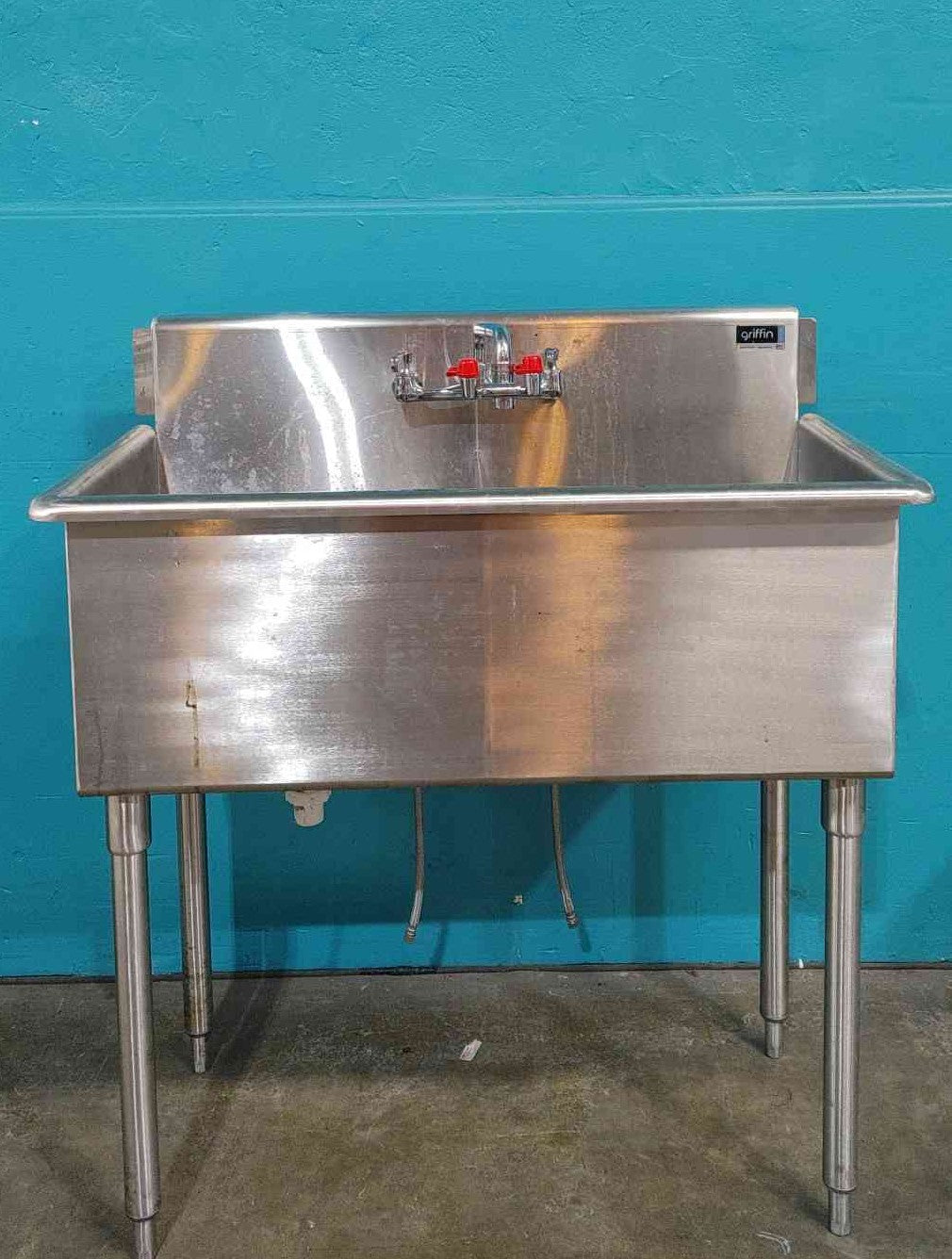 Griffin Stainless Steel 2 Compartment Commercial Sink Faucet Eye Wash Station