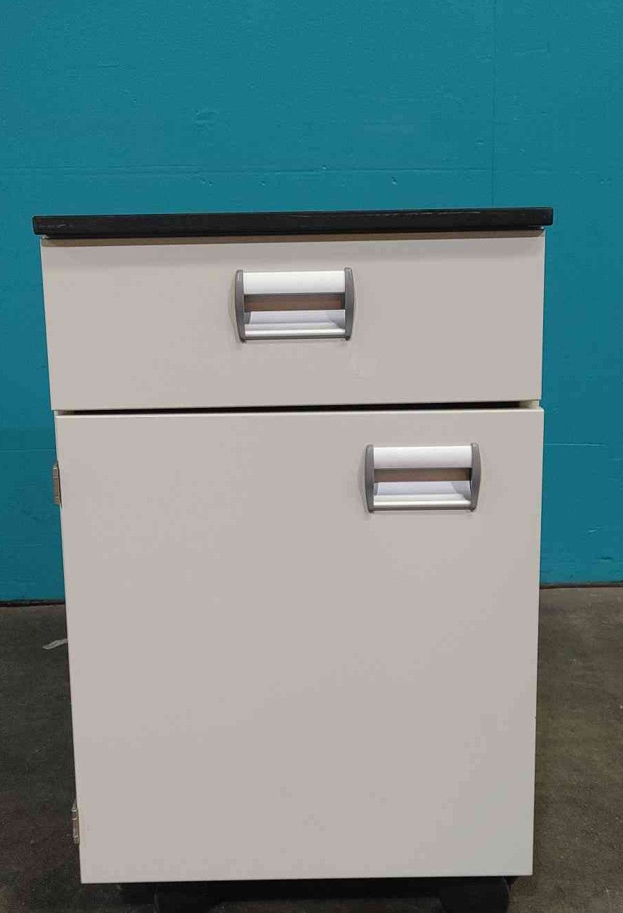 22" Rolling Lab Cabinet W/Shelf 2 Drawers (Sku:115134)