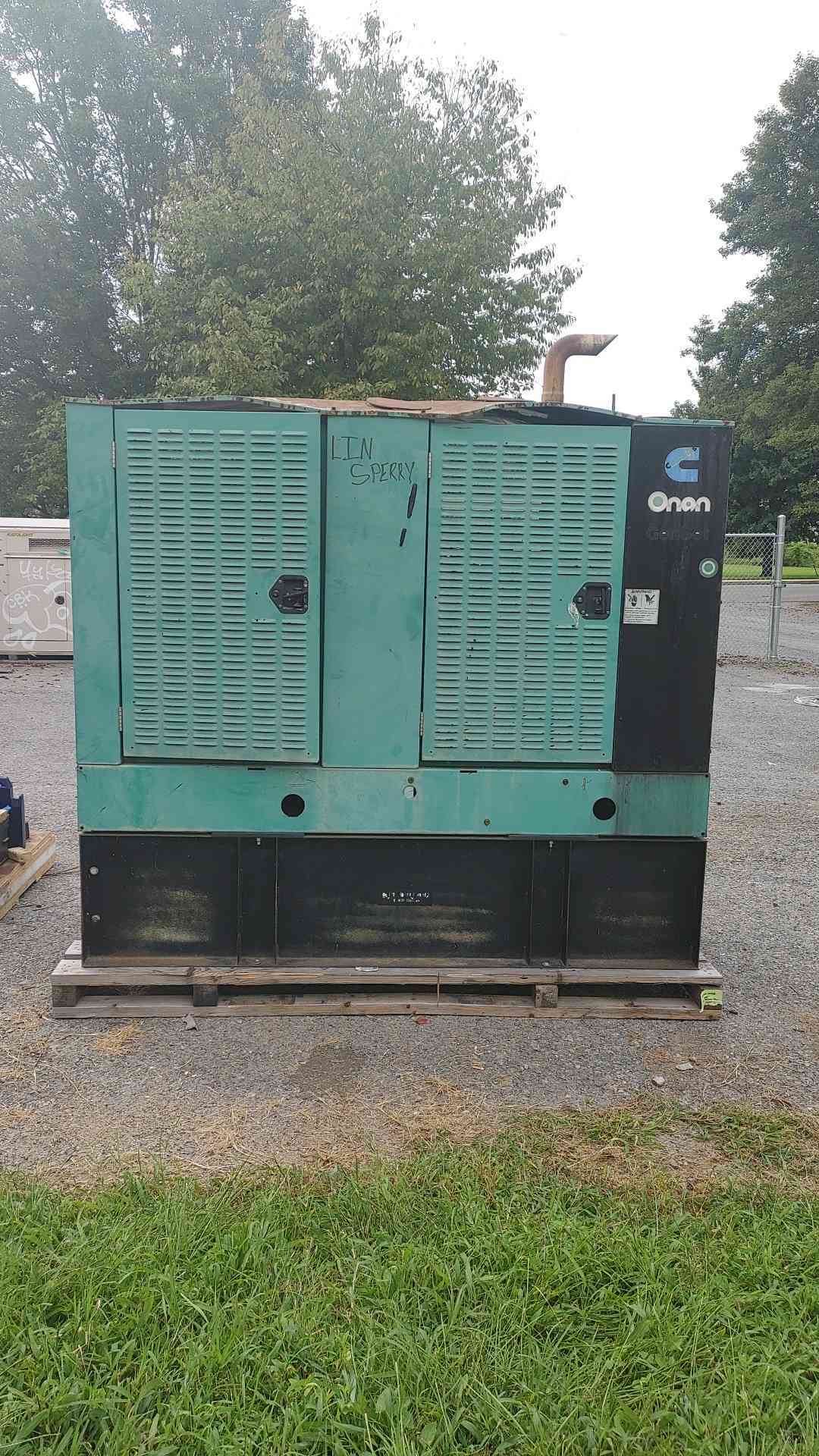 Cummins Onan 50DGCA 50 kW Diesel Generator 120/240V 277/480V Subbase Tank 770Hr TESTED(SKU: 115155)