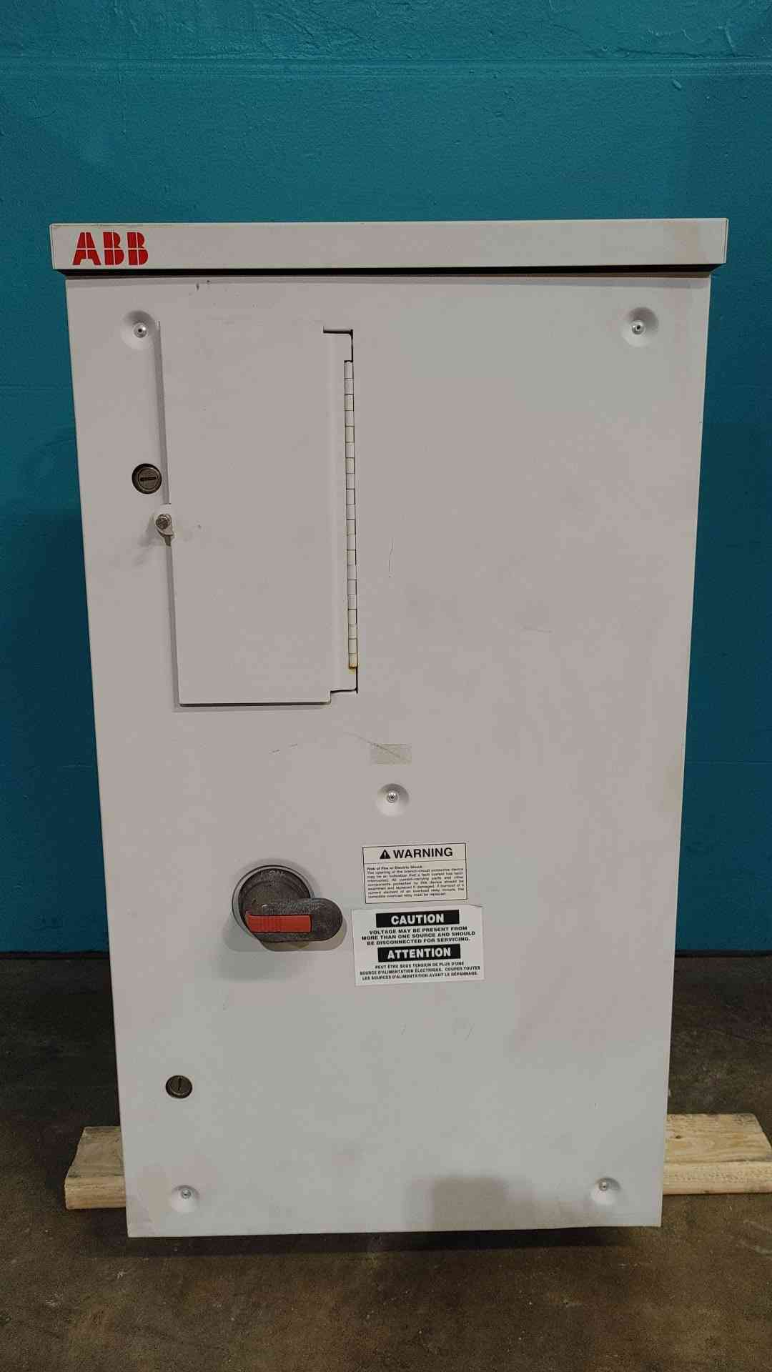 ABB ACH550-BCR-031A-4 20 HP VFD Drive 480V 31A Contactor Bypass NEMA 12 Enclosure
