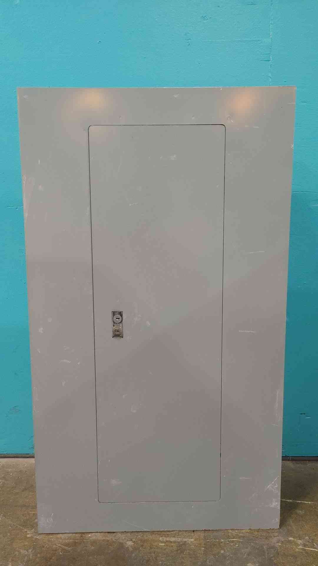 Square D NQ 42 Space Panelboard 100A 208Y/120V Loaded W 25 QO Breakers 60A 30A