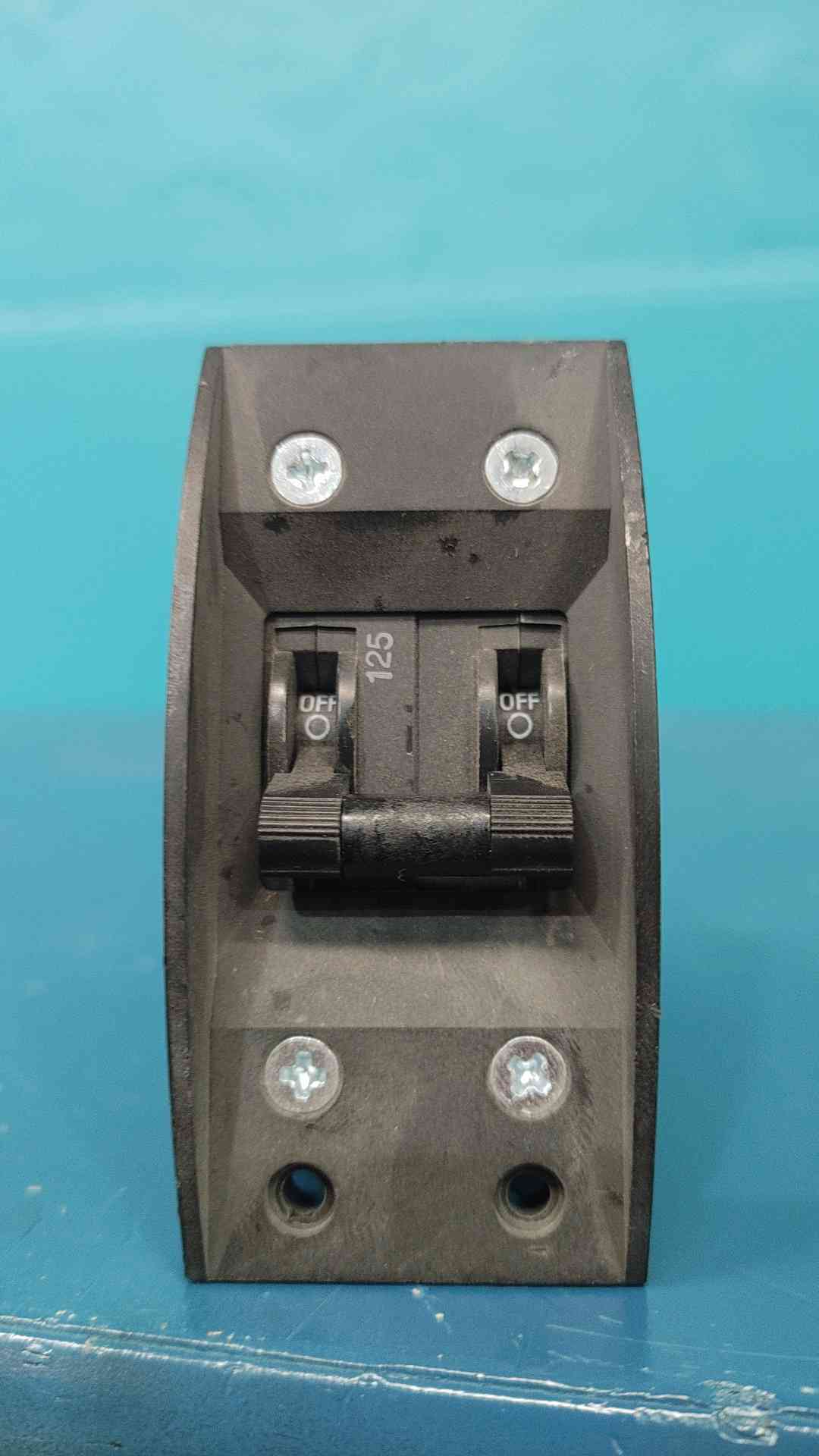 Airpax Sensata LELHPK11-1REC4 125A 80V DC Hydraulic Magnetic Circuit Breaker 2P