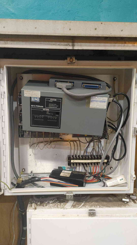 Dranetz BMI 8010 PQNode Power Quality Analyzer Monitor Substation Enclosure Cabinet