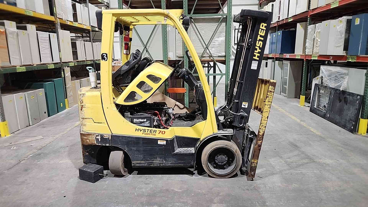 Hyster S70FT Fortis 7000lb Cushion Forklift DuraMatch Cascade Push Pull AS-IS