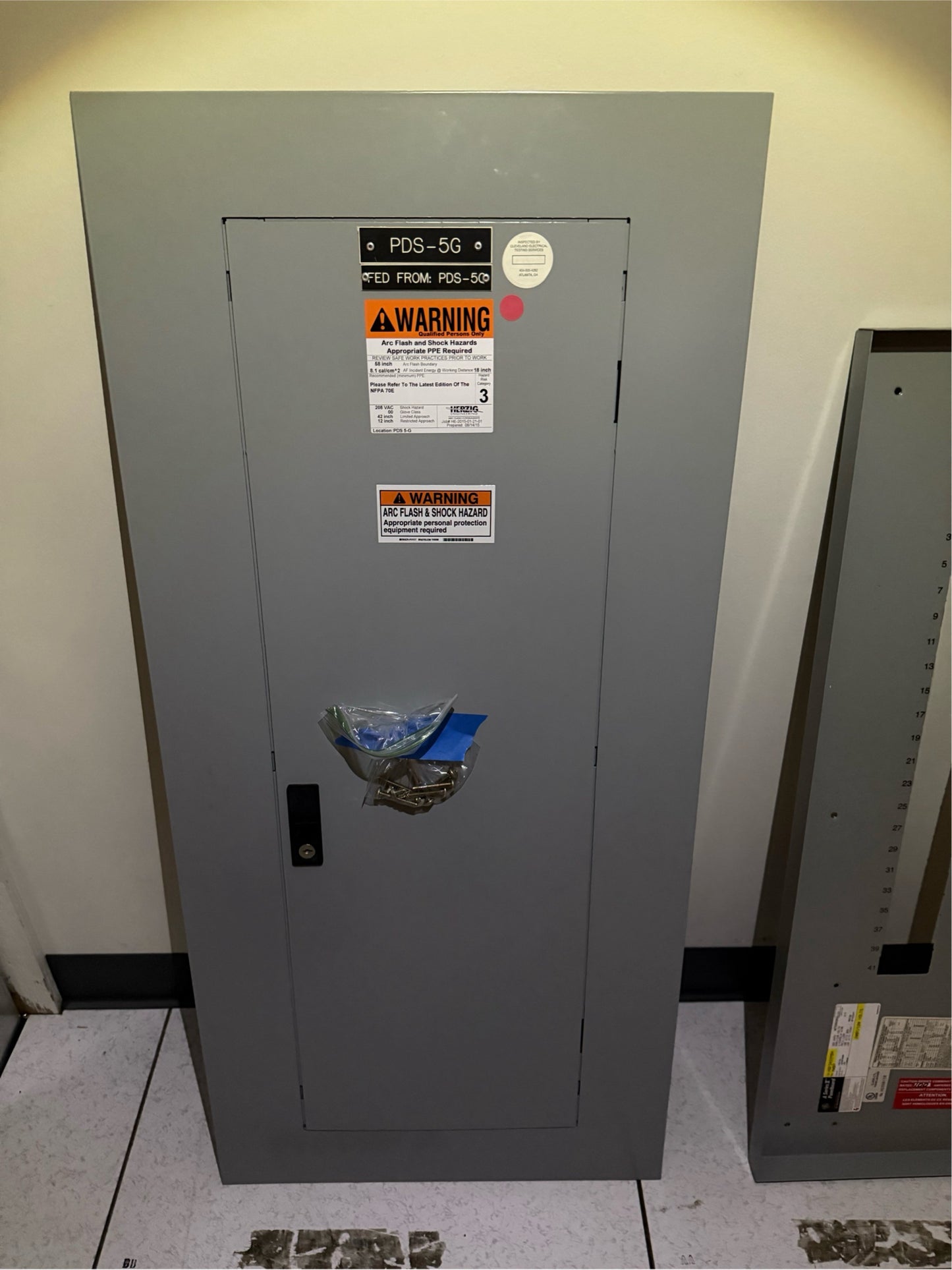 GE A Series ll  Panelboard 225 amp 208/120v 3PH (SKU: 109741)