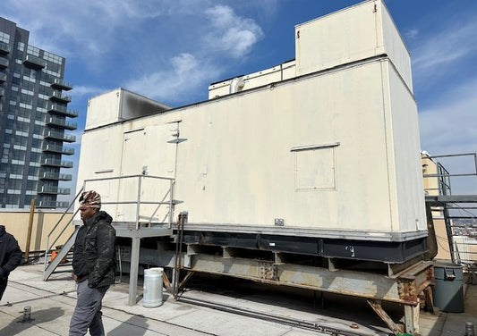 800KW Kohler Detroit Diesel Generator Enclosed