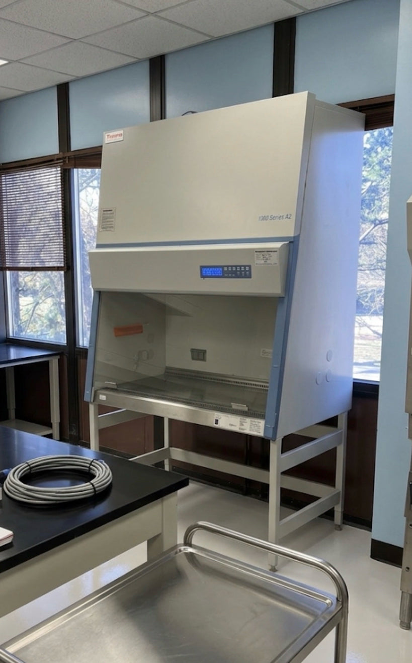Thermo Scientific 1300 Series A2 Biosafety Cabinet 4' BSC Hood 1385 w/ Stand