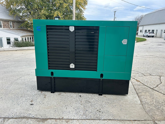 Cummins Onan 125DGEA 125KW Diesel Generator 120/208V 277/480V TESTED