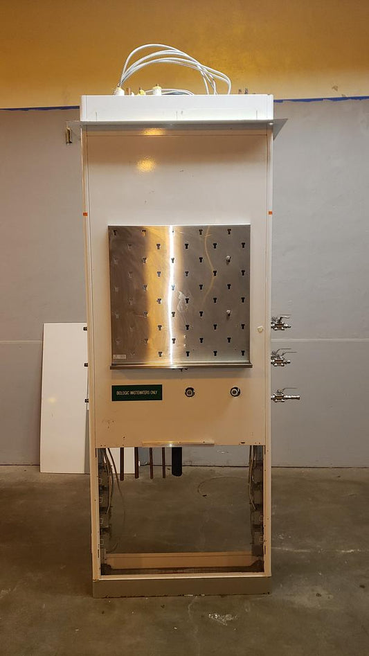 Lab Casework Utility Chase Electrical & Gas + Pegboard 9'(S6LLST10407)