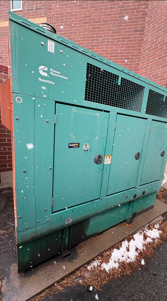 125KW Cummins 125DSHAE 1ph/3ph Diesel Generator 933Hours