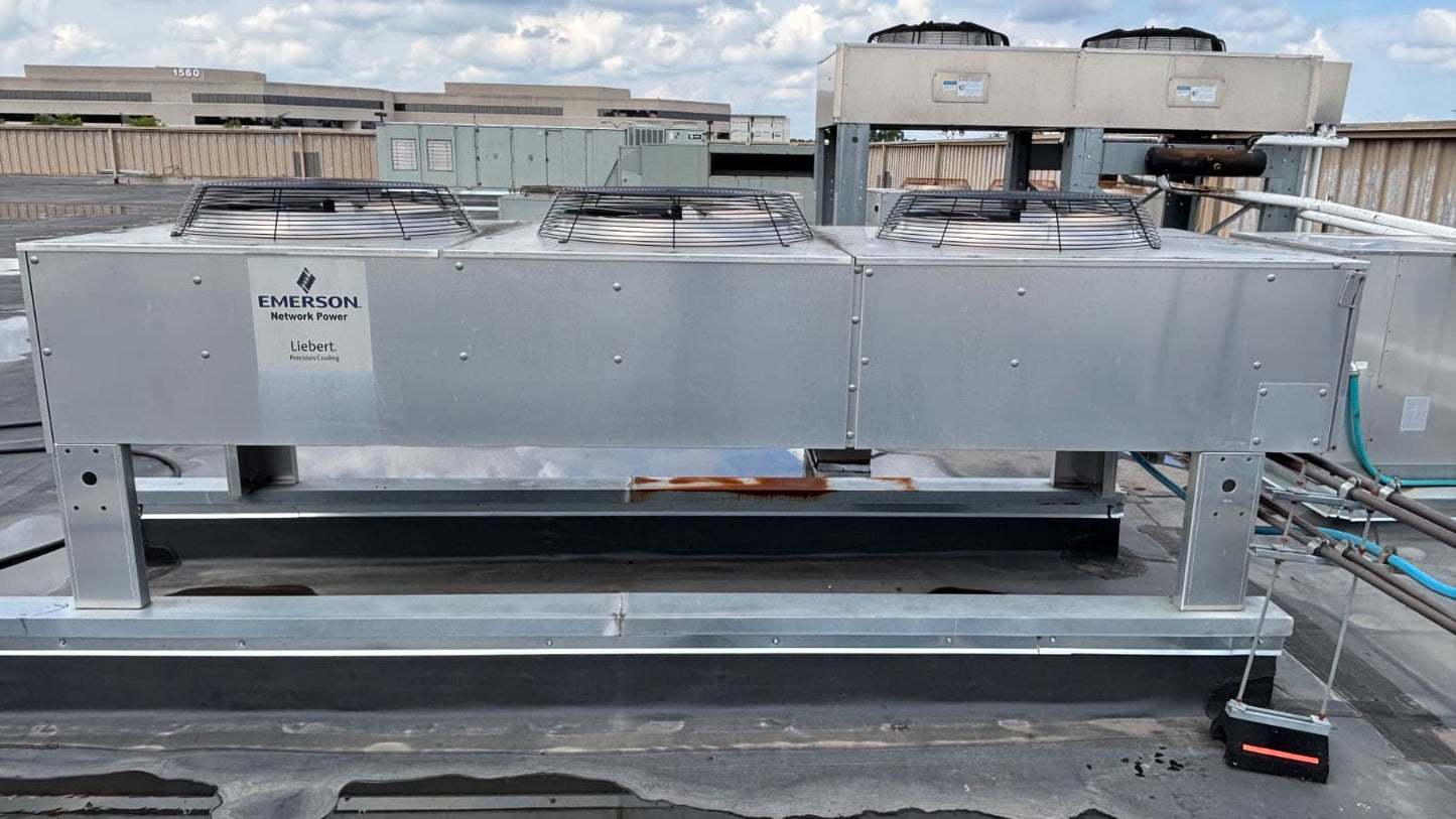 Liebert TCDV308-A Outdoor Air Cooled Condenser 3-Fan 460V 3PH Data Center 2014