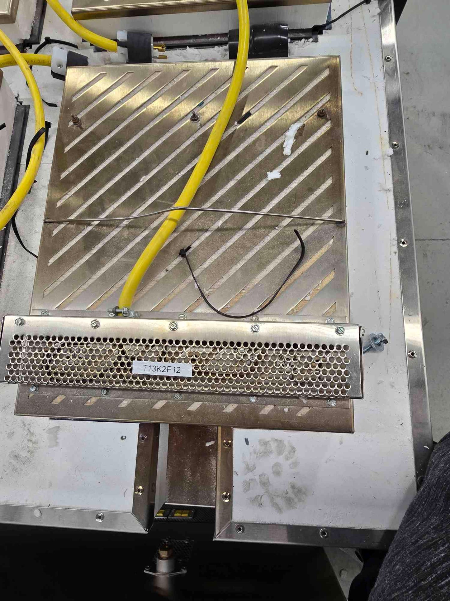 Mellen 12-Bay Controlled Environment Thermal System (CETS) Furnace 5A/Bay 120v (SKU: 112024)