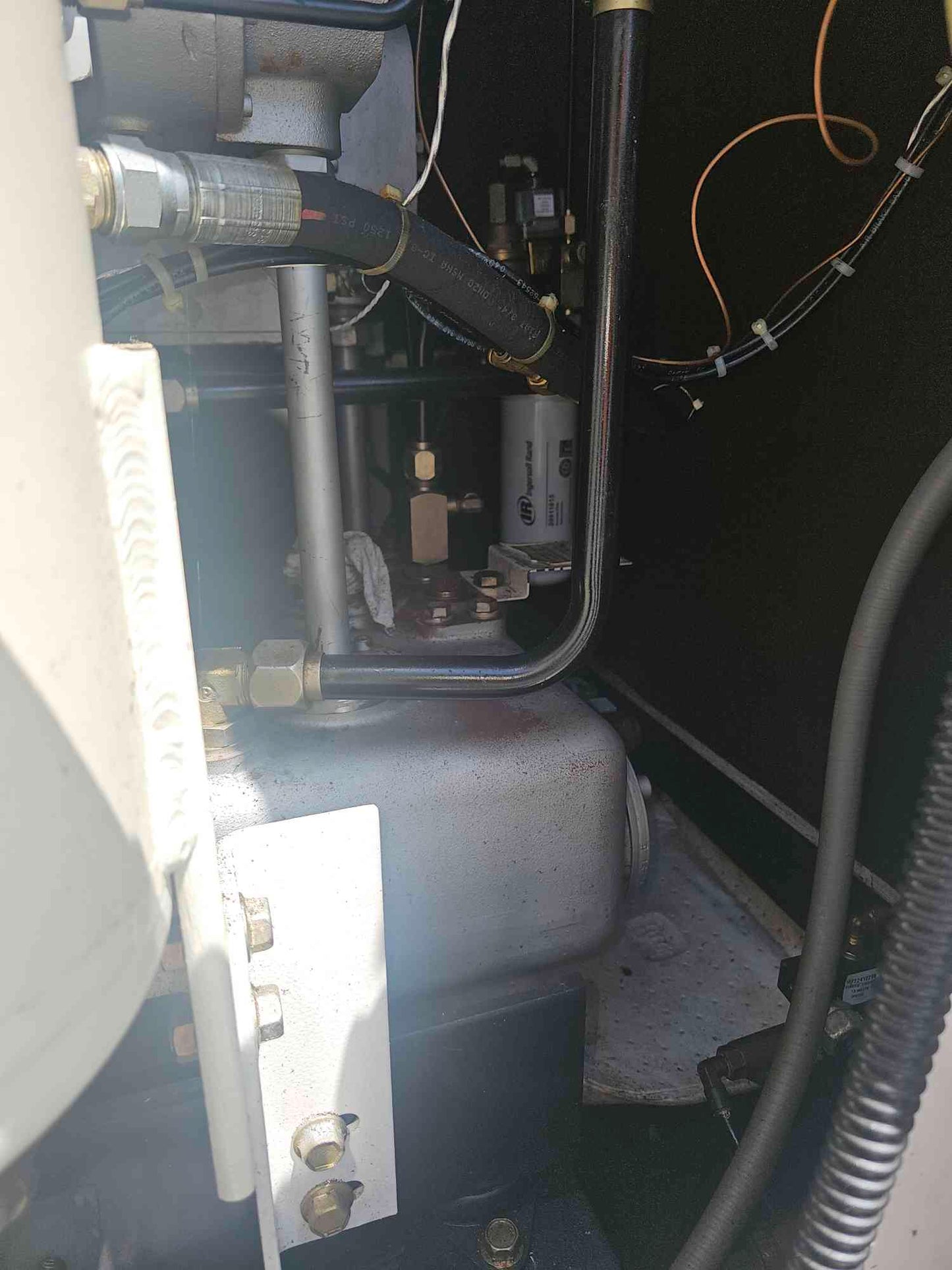 75HP Ingersoll Rand Sierra-H75 Oil-Free Air Compressor 230/460 306CFM 47264 Hrs (SKU: 109851)