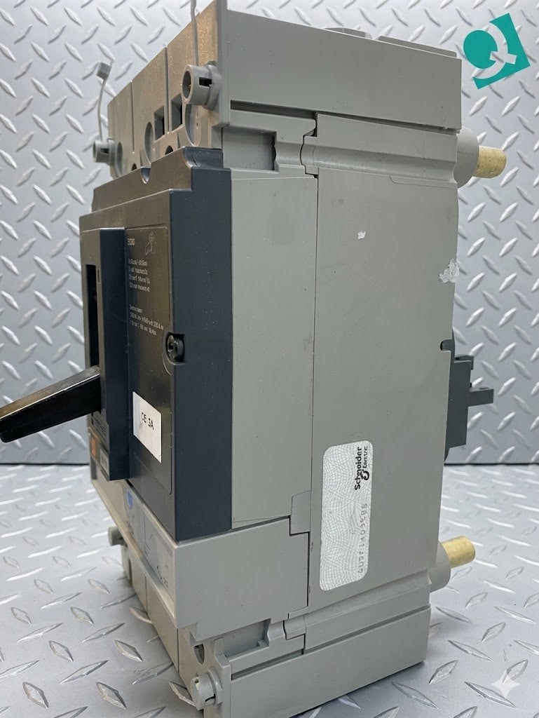 250A Circuit Breaker Merlin Gerin NSF250 HC(S6LLST1377)