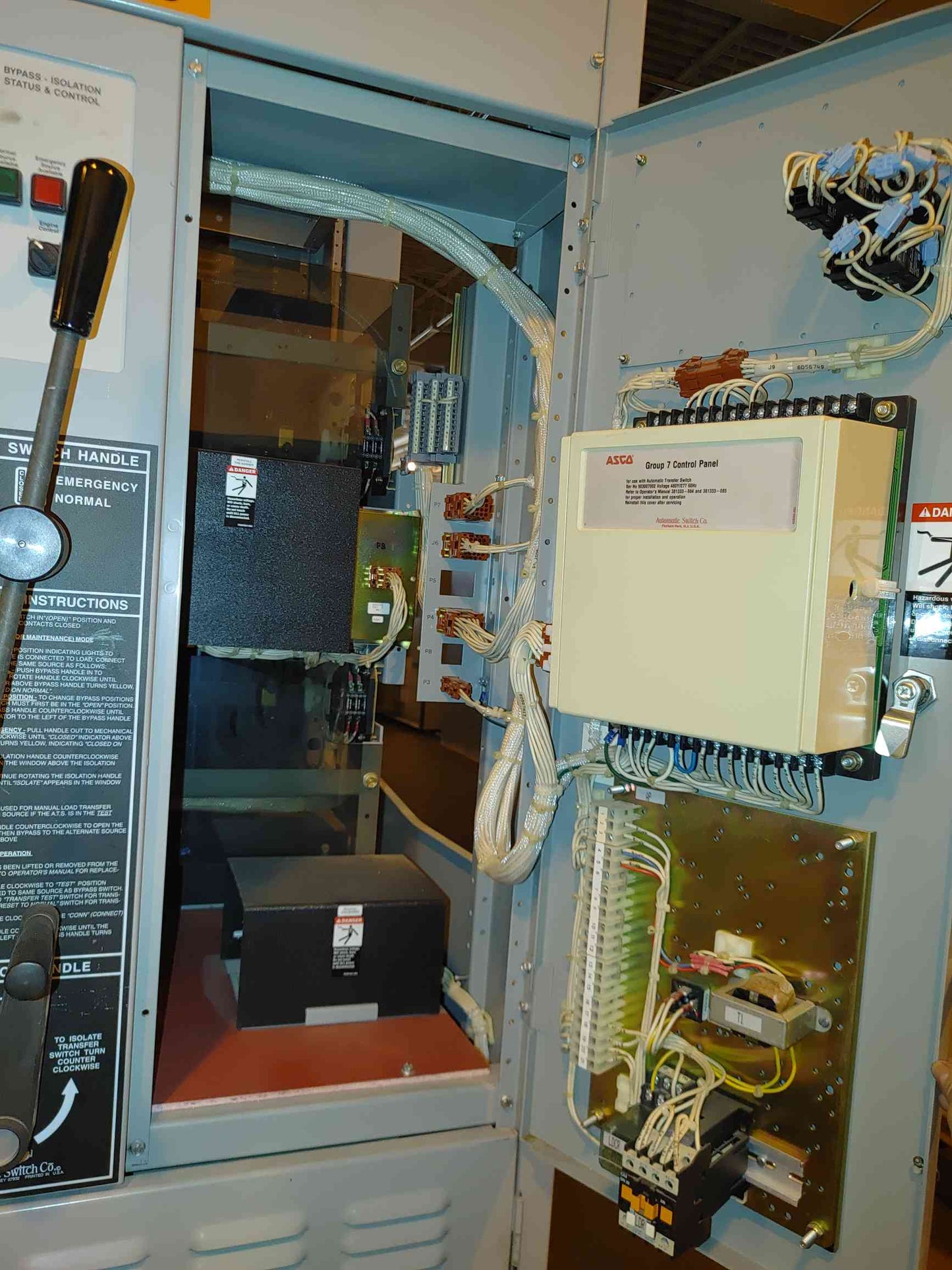 1600A 480V ASCO ATS Automatic Transfer Switch Series 962