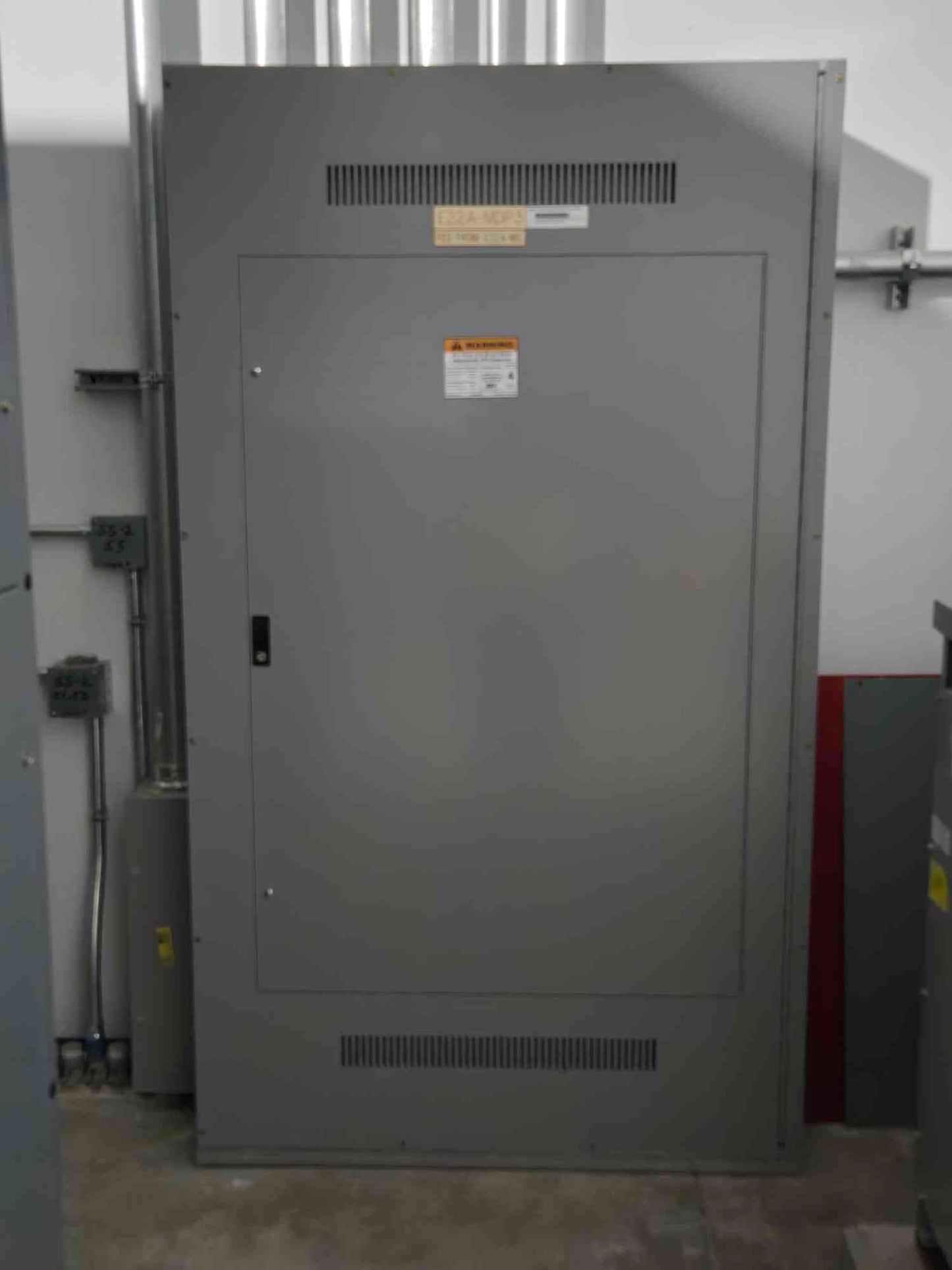 800A GE Spectra Panelboard w/ Main, Meter, 3 Breaker Distribution SFPA36AT0250 (107810)
