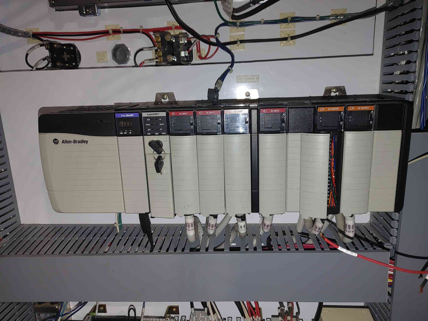 Rockwell Automation Control Panel 1606-XL (SKU: 110979)