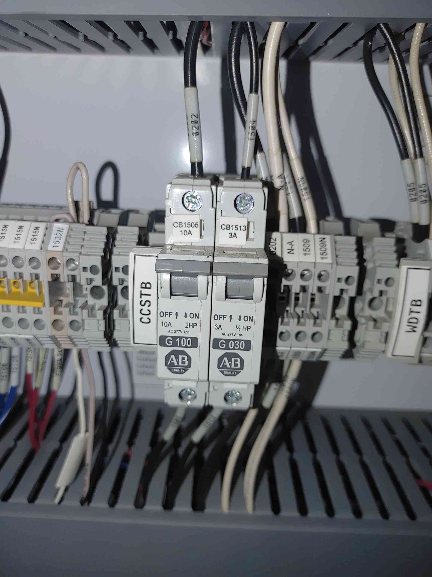 Rockwell Automation Control Panel 1606-XL (SKU: 110979)