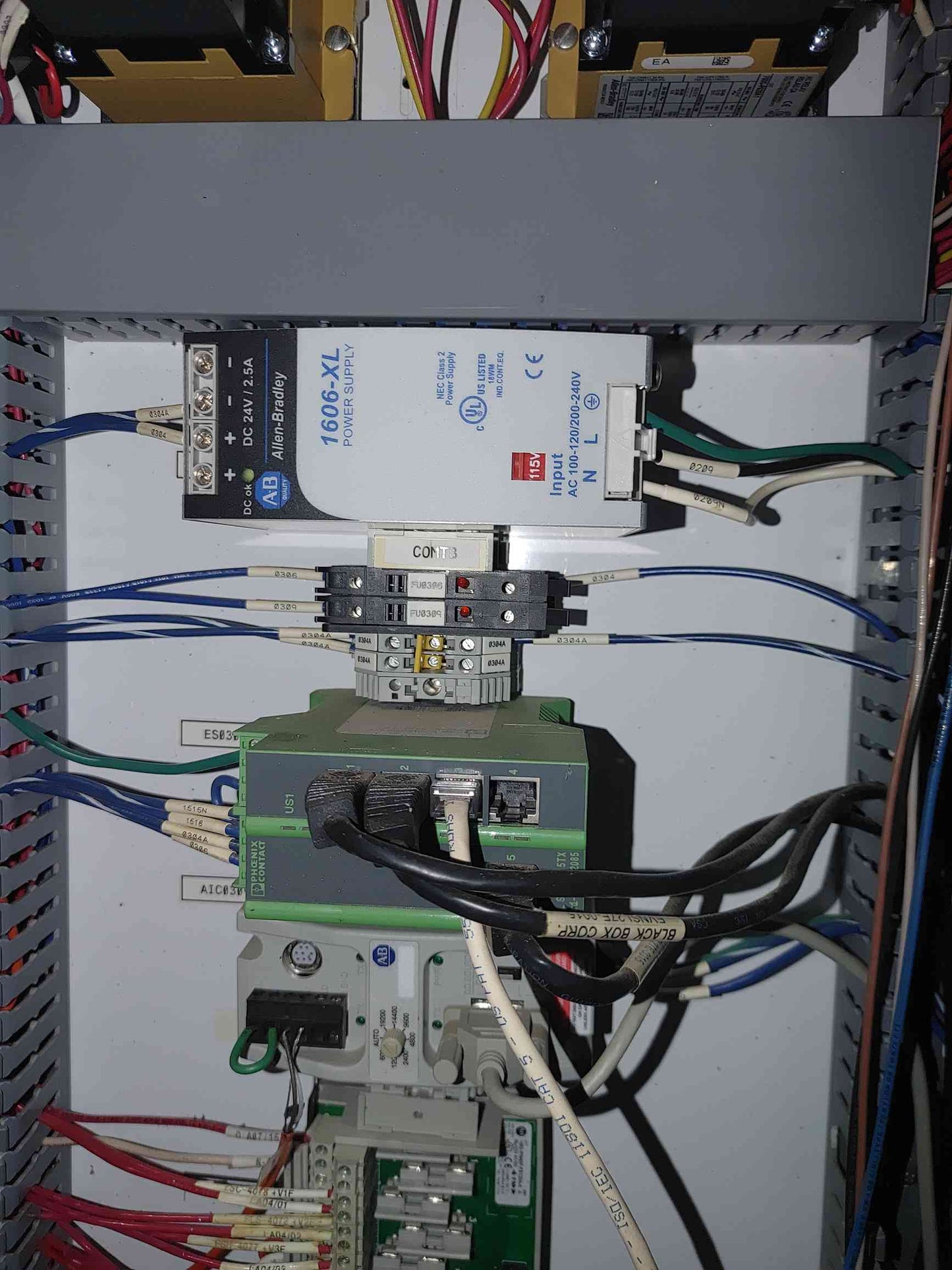 Rockwell Automation Control Panel 1606-XL (SKU: 110978)