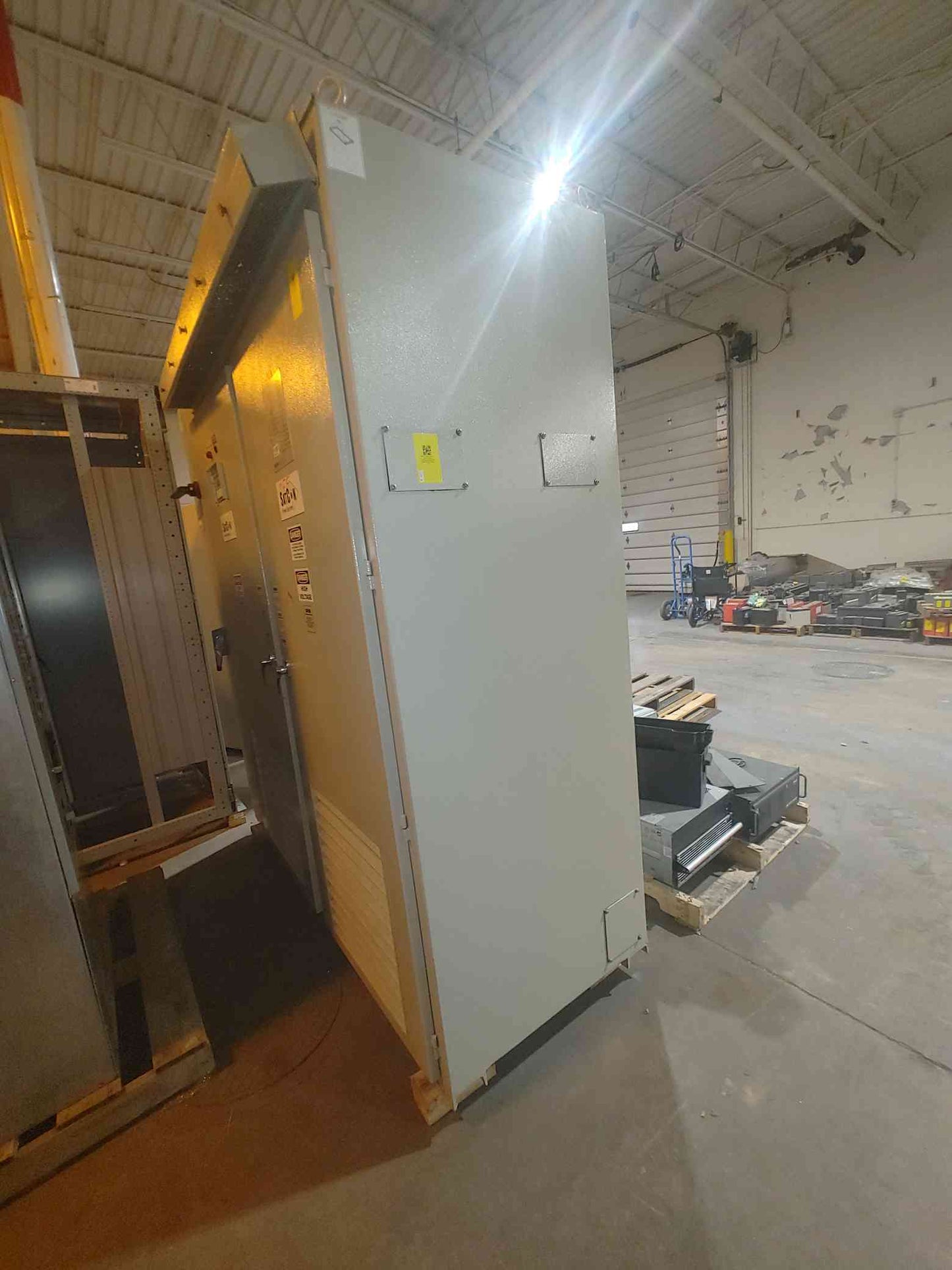 SatCon Power Systems Utility Interactive Solar Cell Inverter AE-225-60-PV-A