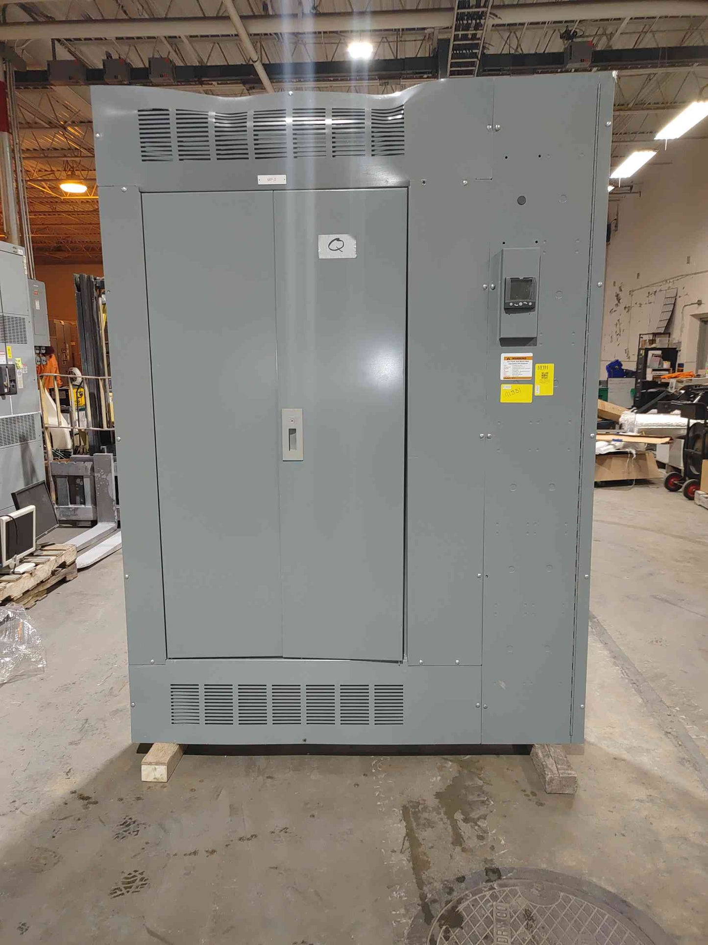 1000A Square-D HCR-U I-Line Panelboard 480/277 3PH 8 Breakers & Main (SKU: 111331)