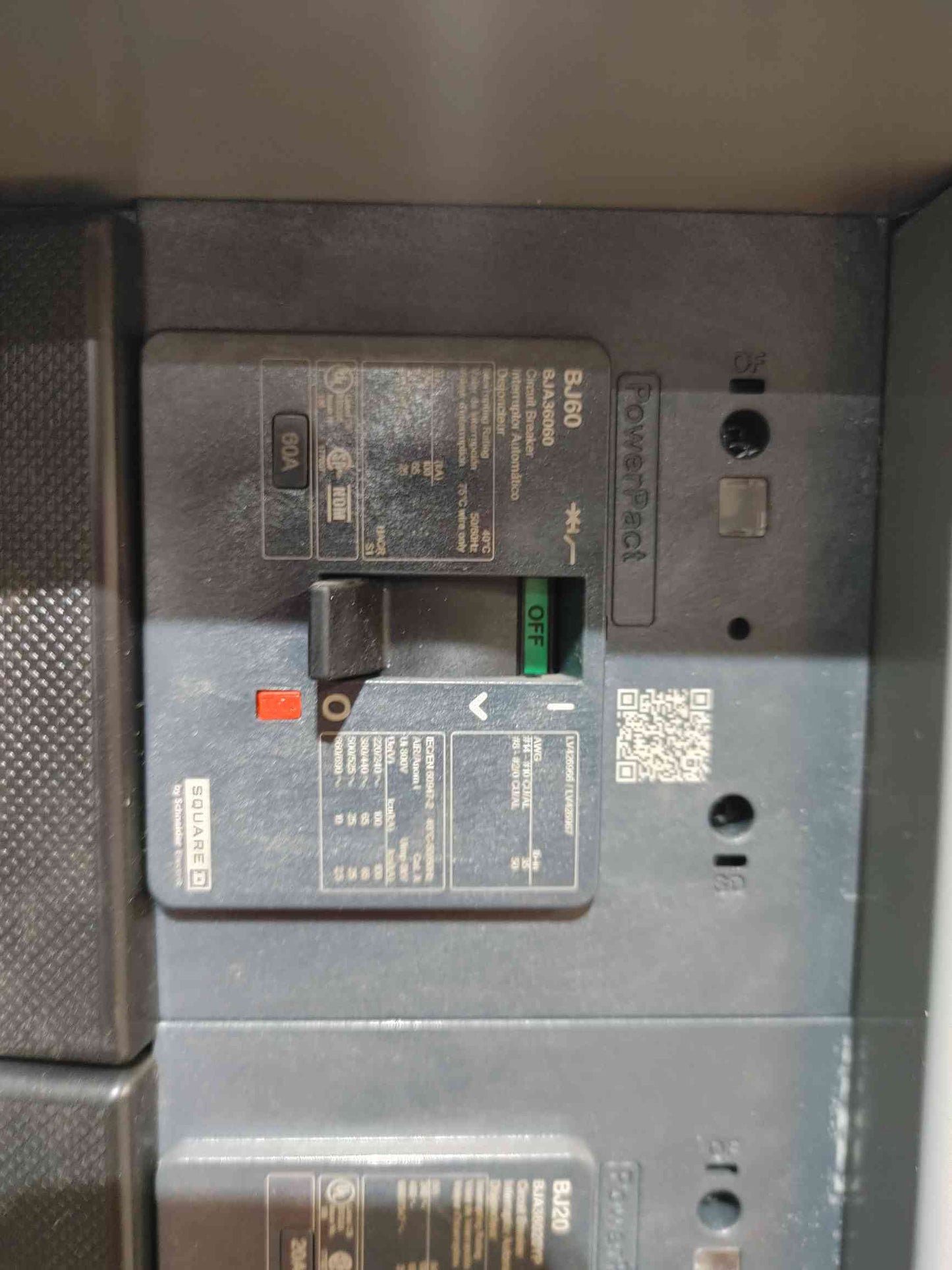 1000A Square-D HCR-U I-Line Panelboard 480/277 3PH 8 Breakers & Main (SKU: 111331)