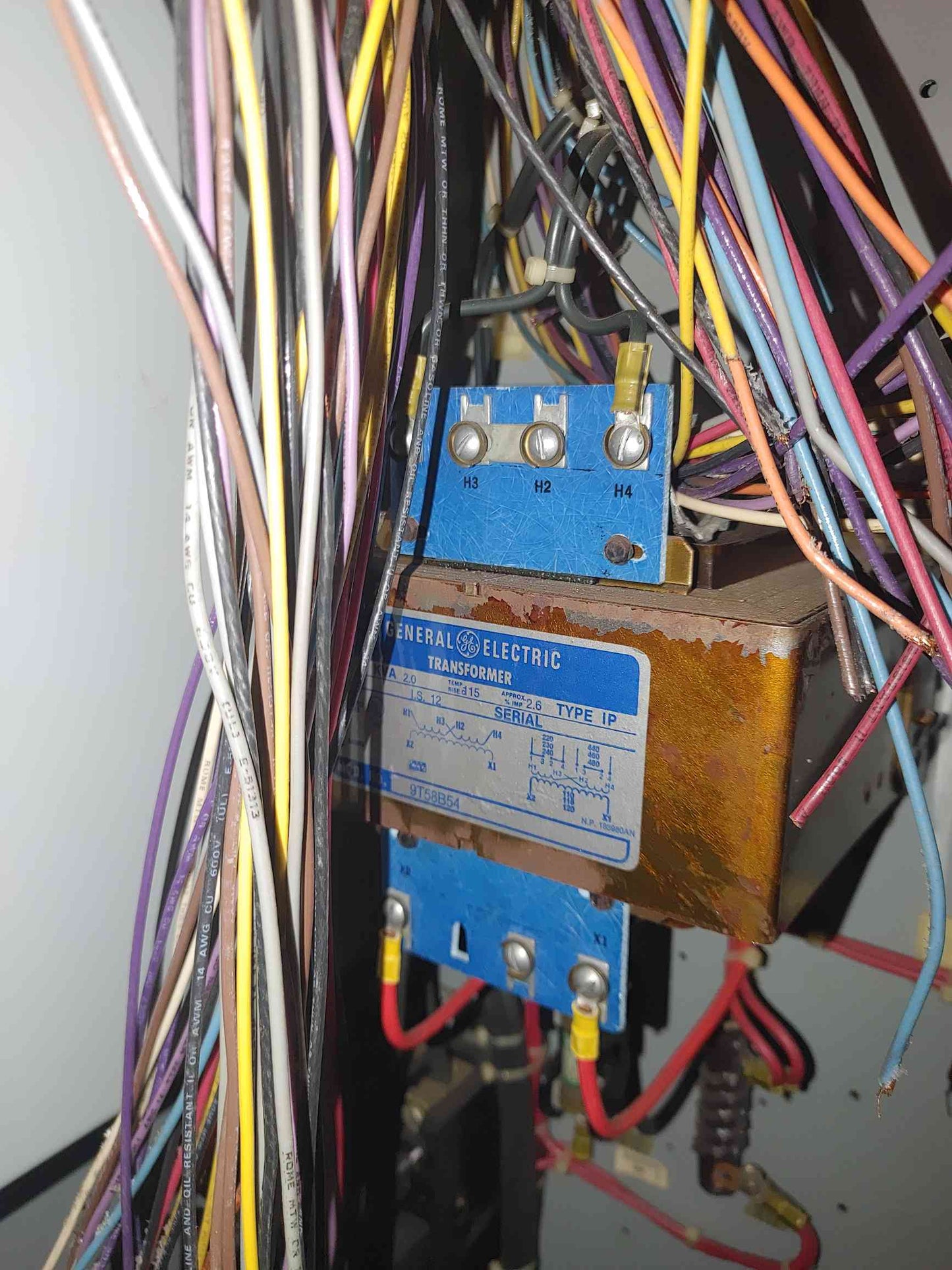 GE 232YDJ41F9BCH Automatic Compressor Control 460V 3PH 400A Breaker & Relays (SKU: 111439)