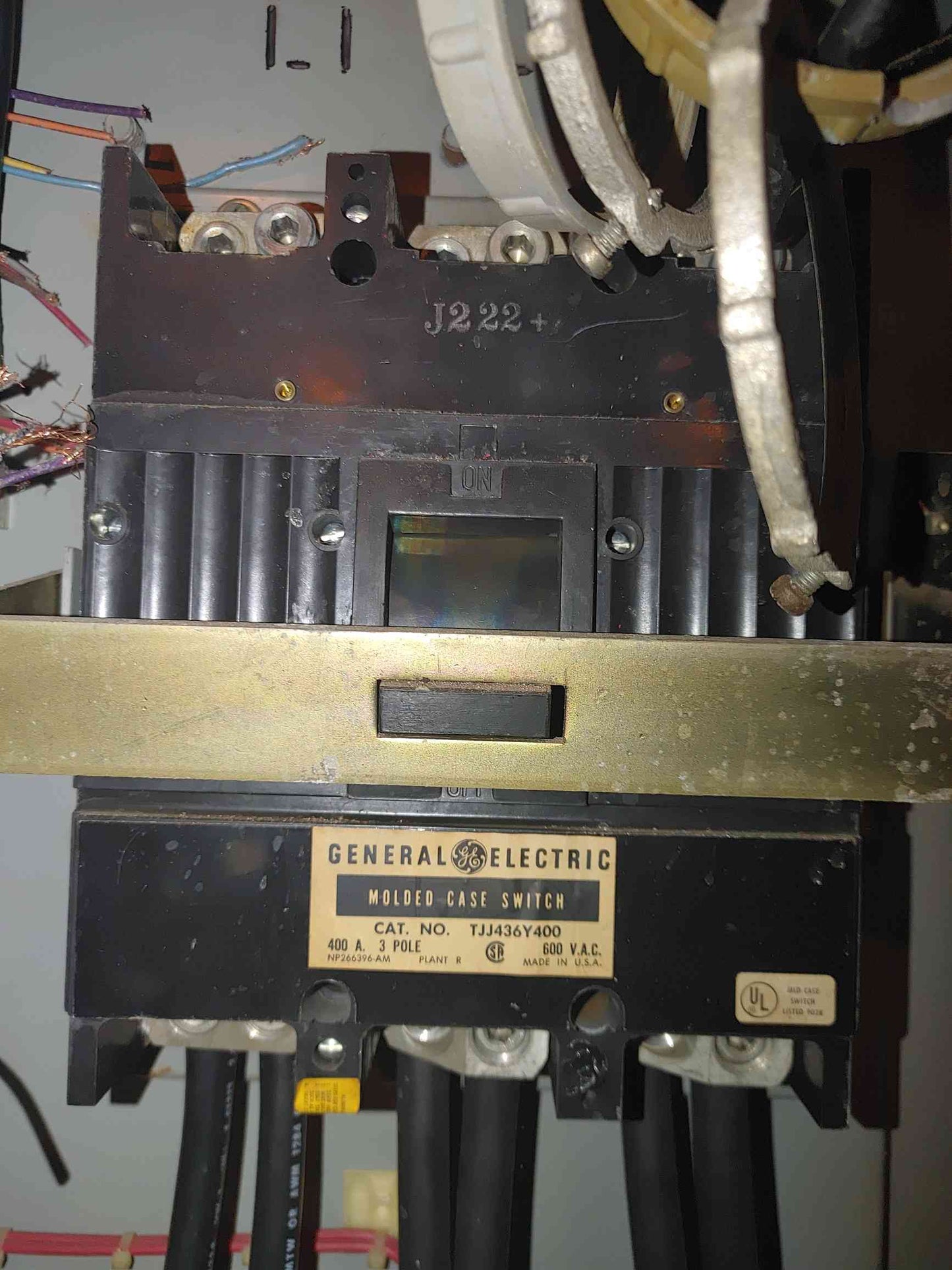 GE 232YDJ41F9BCH Automatic Compressor Control 460V 3PH 400A Breaker & Relays (SKU: 111439)