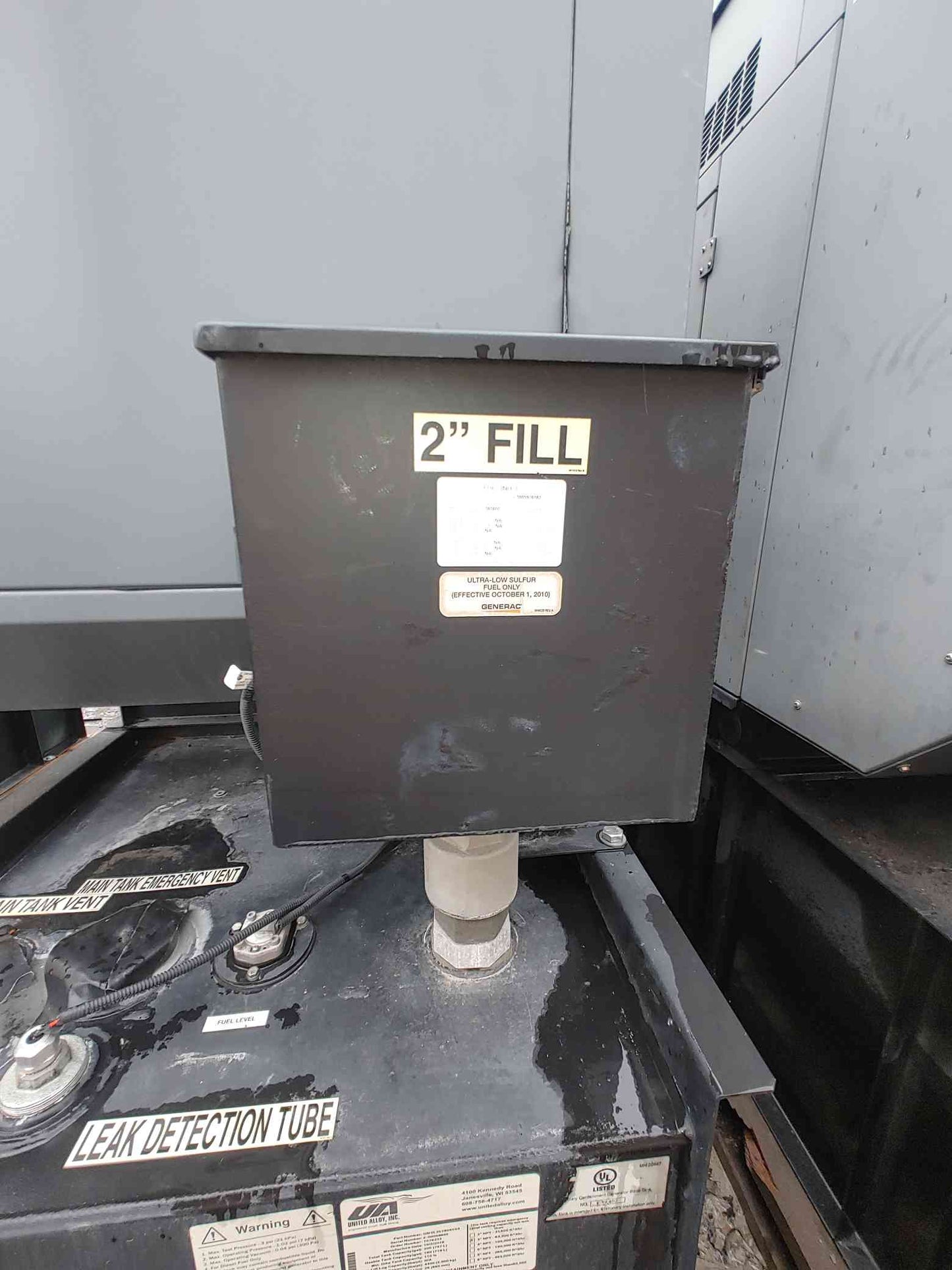 30KW Generac SD30 120/208V 104A 3PH Diesel ONLY 13Hrs TESTED (SKU: 111787)