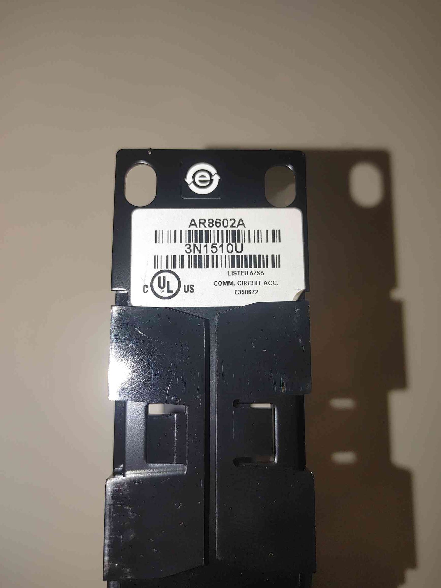AR8602A APC Horizontal Cable Managers(S6LLST4741)