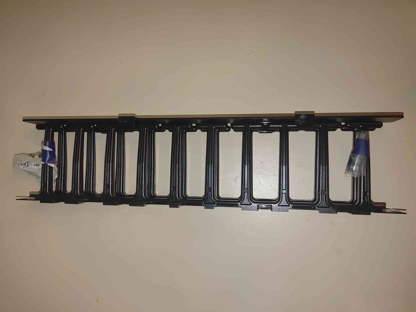 AR8602A APC Horizontal Cable Managers(S6LLST4741)