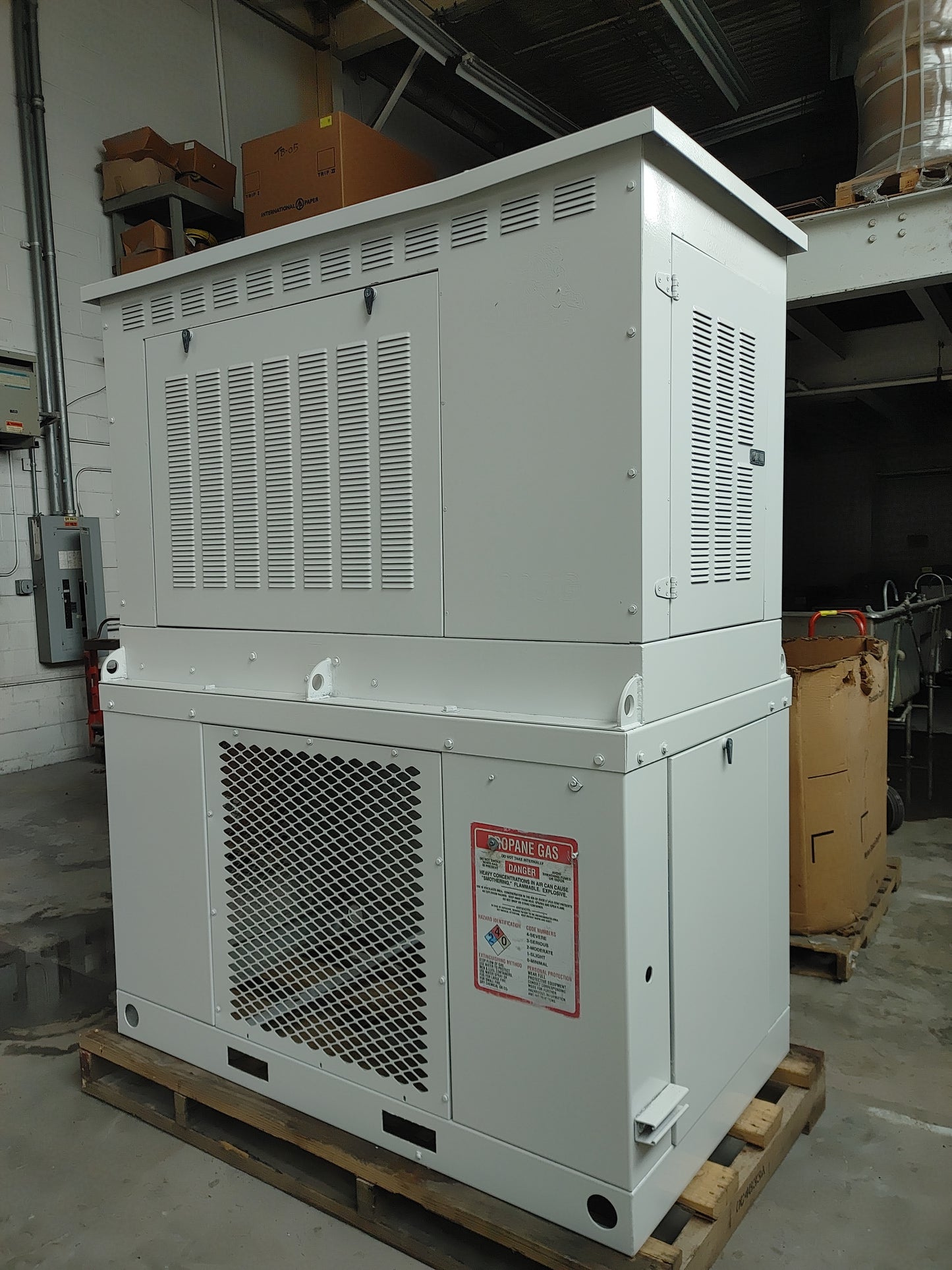 30KW 30SGT Lynx Power Systems Nat Gas LP Generator 429 Hrs TESTED (SKU: 110273)